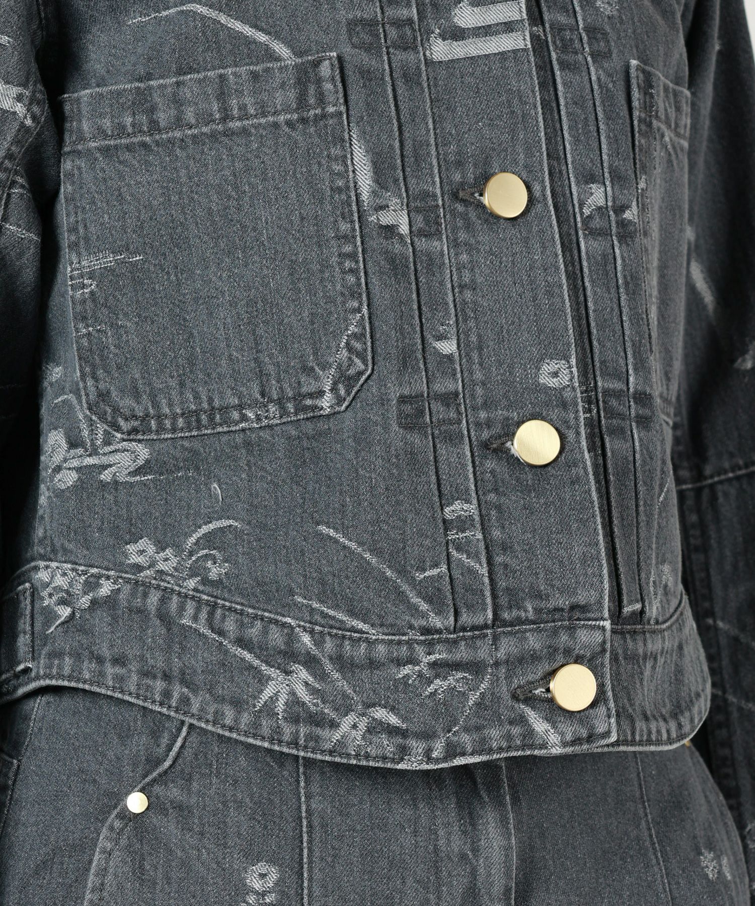 Mame Kurogouchi(マメ クロゴウチ)】 Nature Pattern Jacquard Short