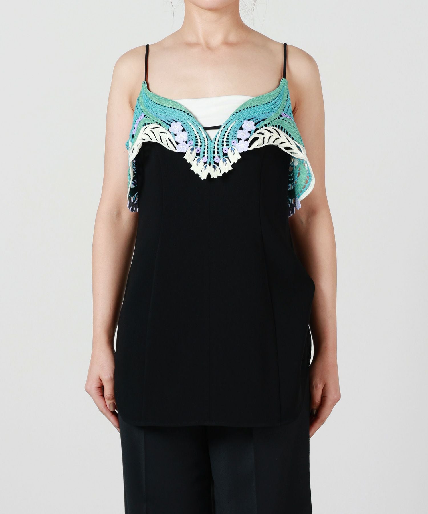 Mame Kurogouchi(マメ クロゴウチ)】 PARIGOT別注 Embroidered