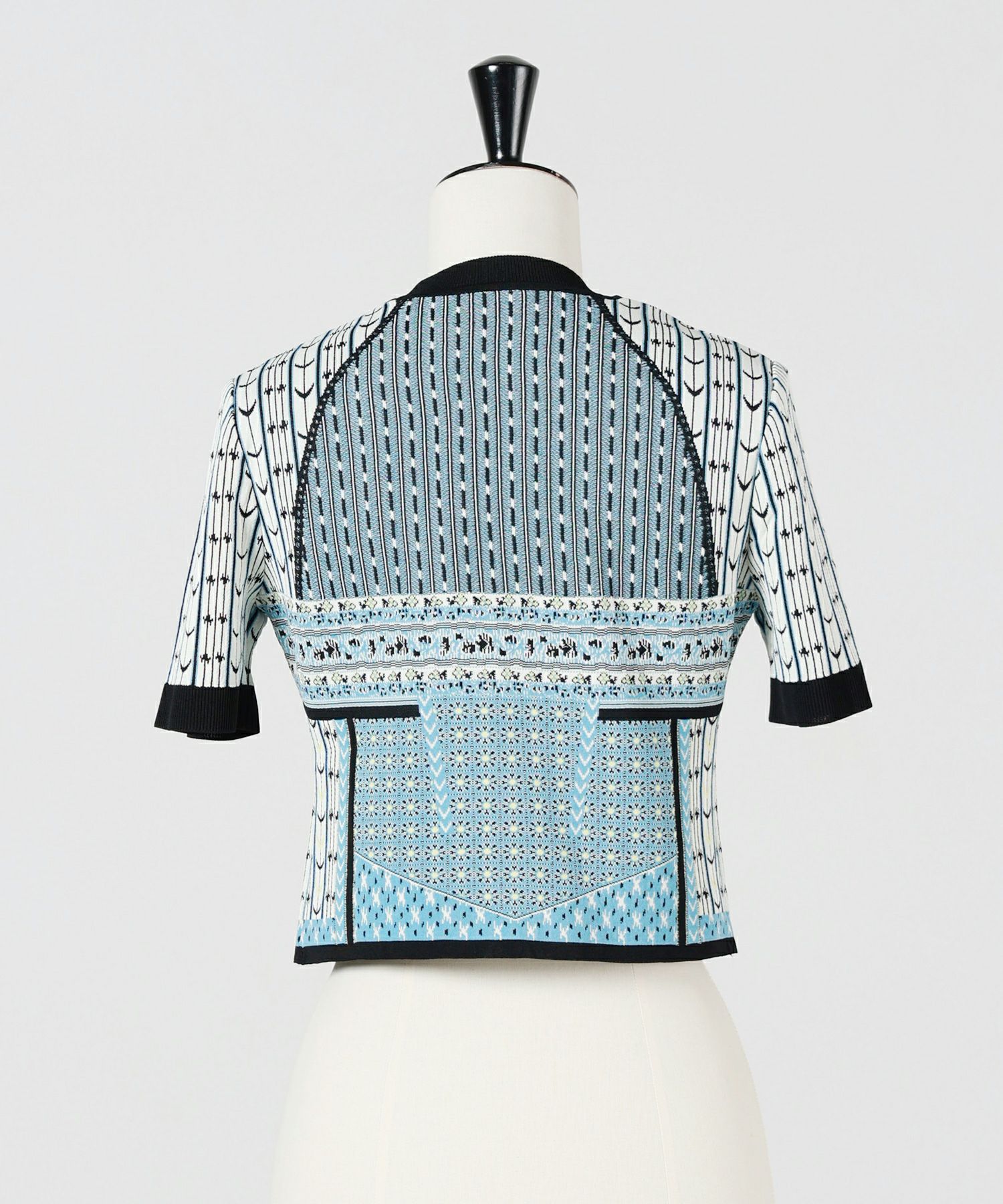 Mame Kurogouchi(マメ クロゴウチ)】 Geometric Pattern Knitted Top