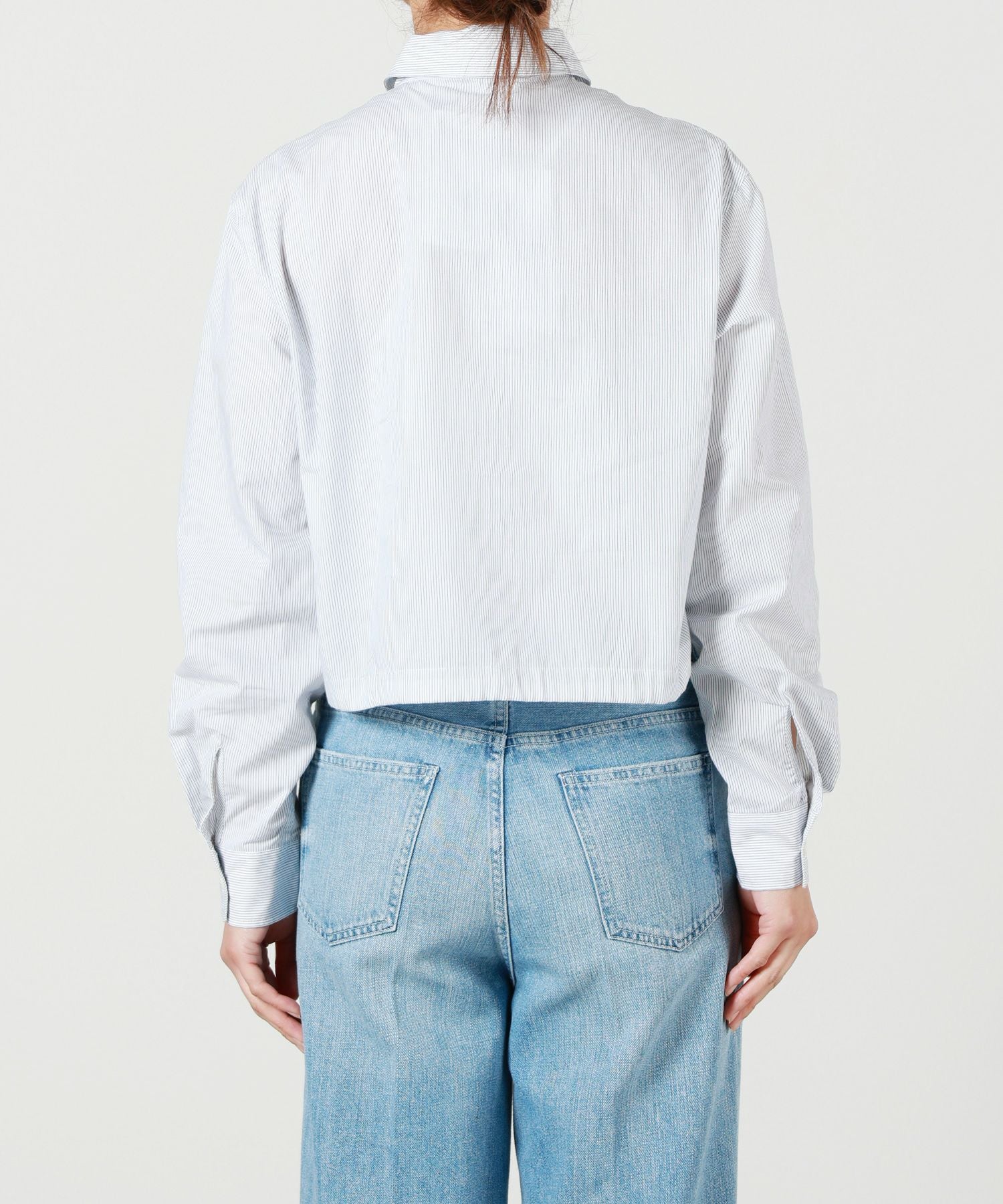 MAISON KITSUNE(メゾンキツネ)】 ドローストリング クロップド シャツ