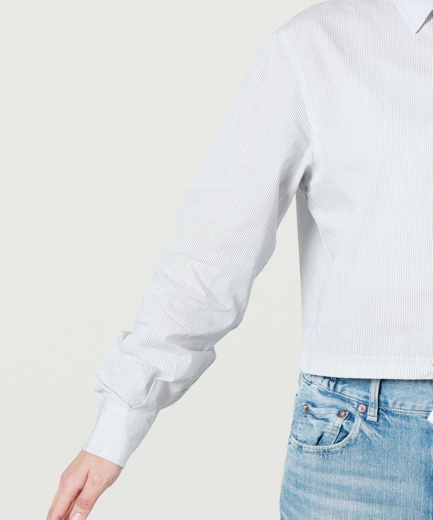MAISON KITSUNÉドローストリングクロップドシャツレディースシャツ MAISON KITSUNE(メゾンキツネ)】 ドローストリング クロップド シャツ