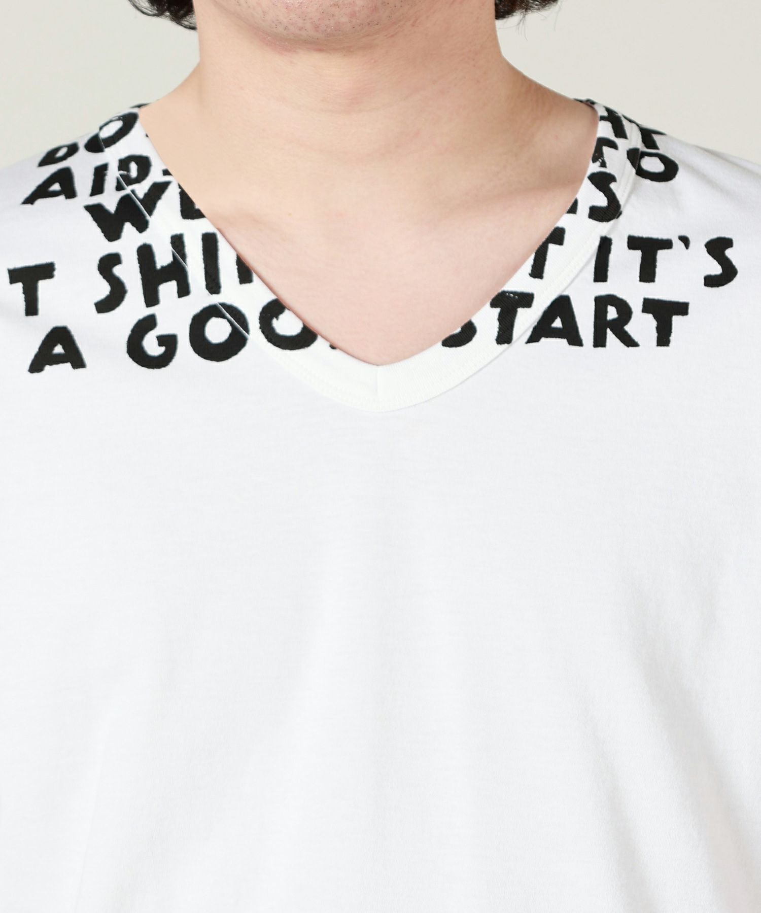MAISON MARGIELA/メゾンマルジェラ VネックTシャツ　XS MM6 MAISON MARGIELA｜V-NECK SS T-SHIRTS｜BLACK｜2025春夏