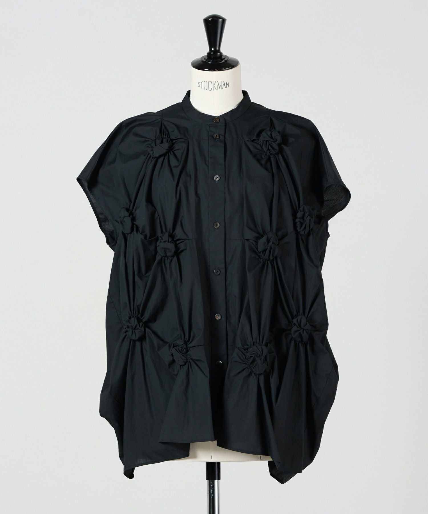 ENFOLD(エンフォルド)】 CIRCLE SHIRRING SHIRT｜PARIGOT ONLINE