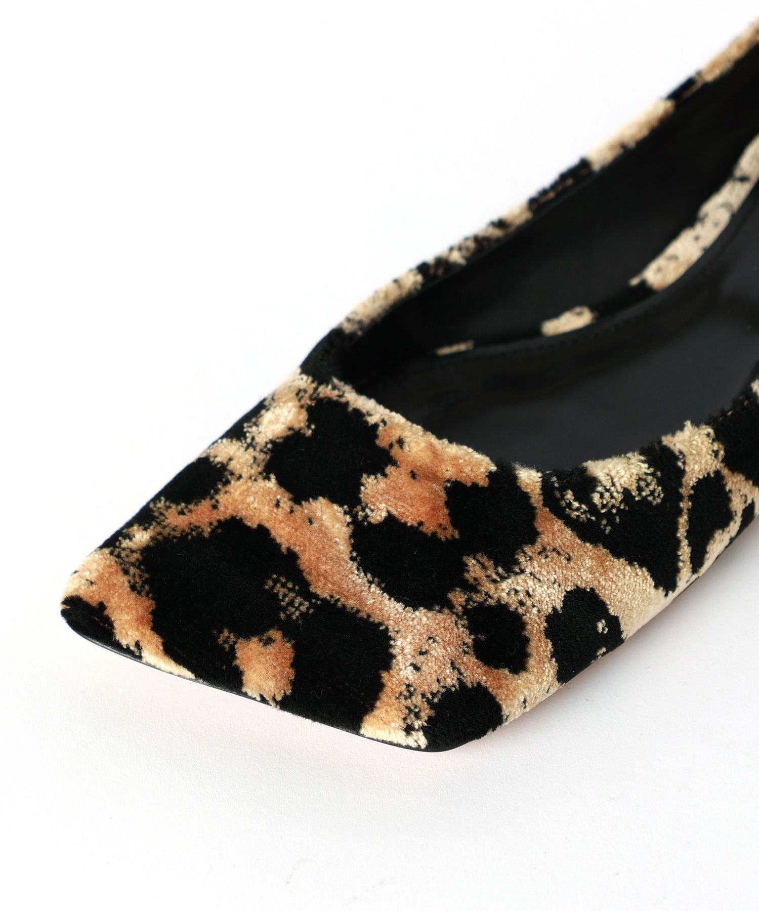 PIPPICHIC(ピッピシック)】 LINDA FLAT｜PARIGOT ONLINE（パリゴ
