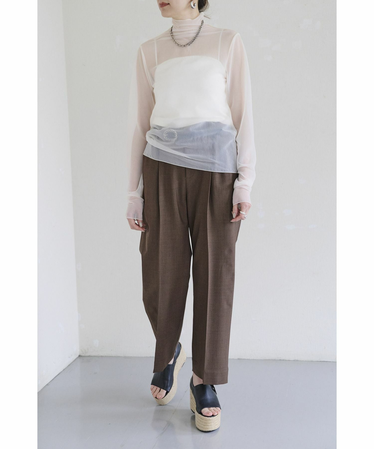 near.nippon(ニアーニッポン)】 シアーハイネックトップス｜PARIGOT