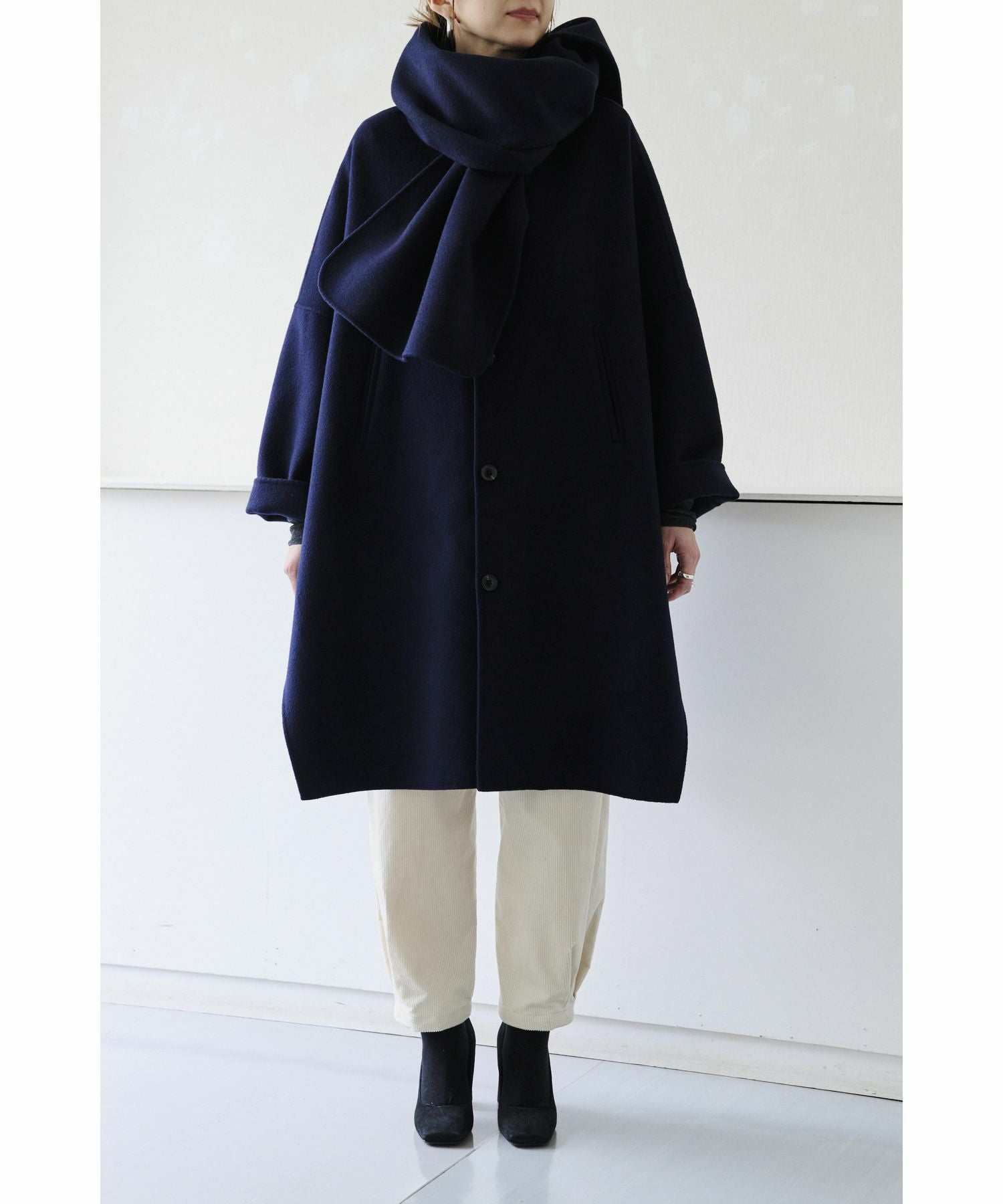 near.nippon(ニアーニッポン)】 ストール付ケープコート｜PARIGOT