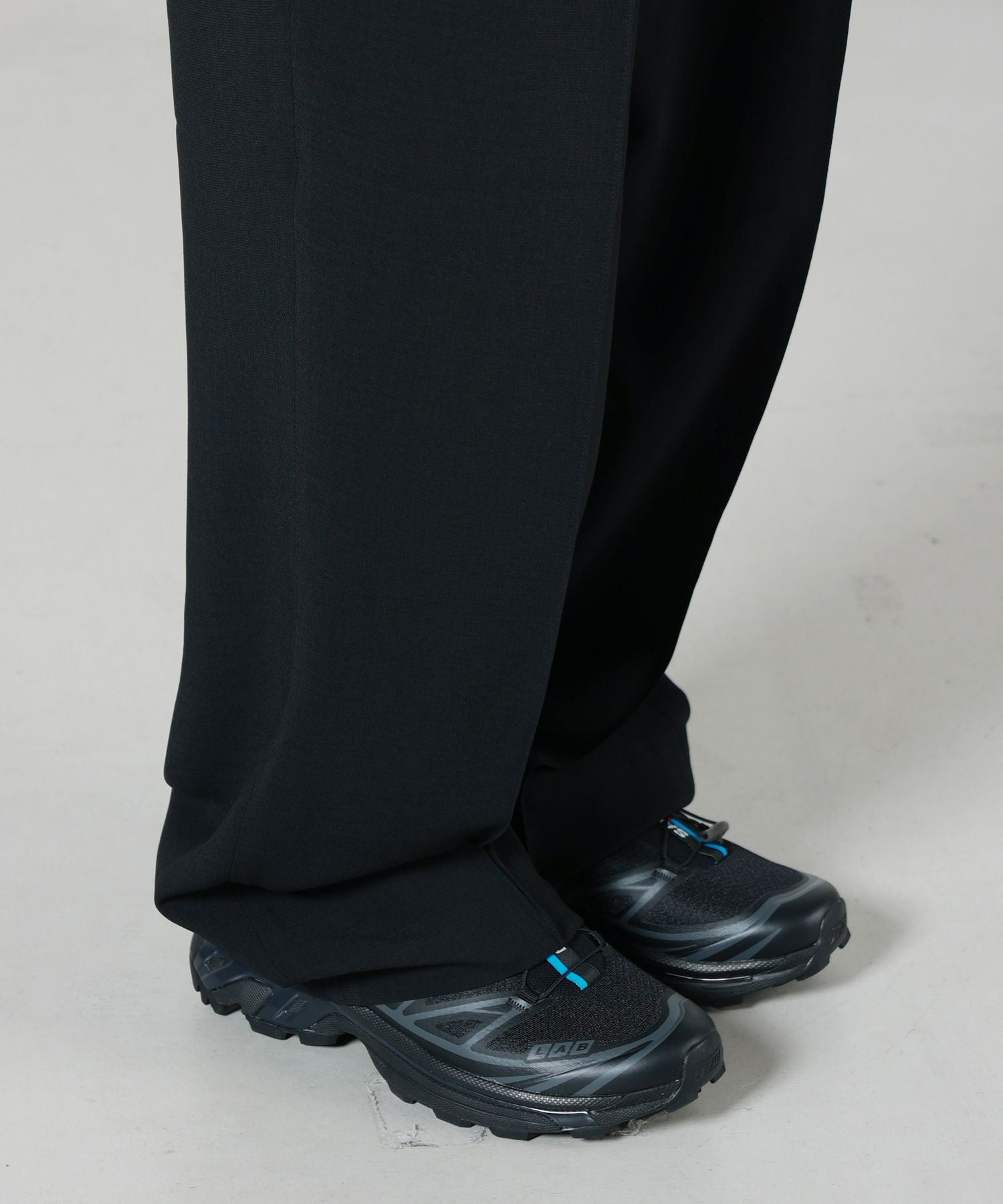 RAINMAKER(レインメーカー)】 MELANGE TWILL WIDE TROUSERS｜PARIGOT