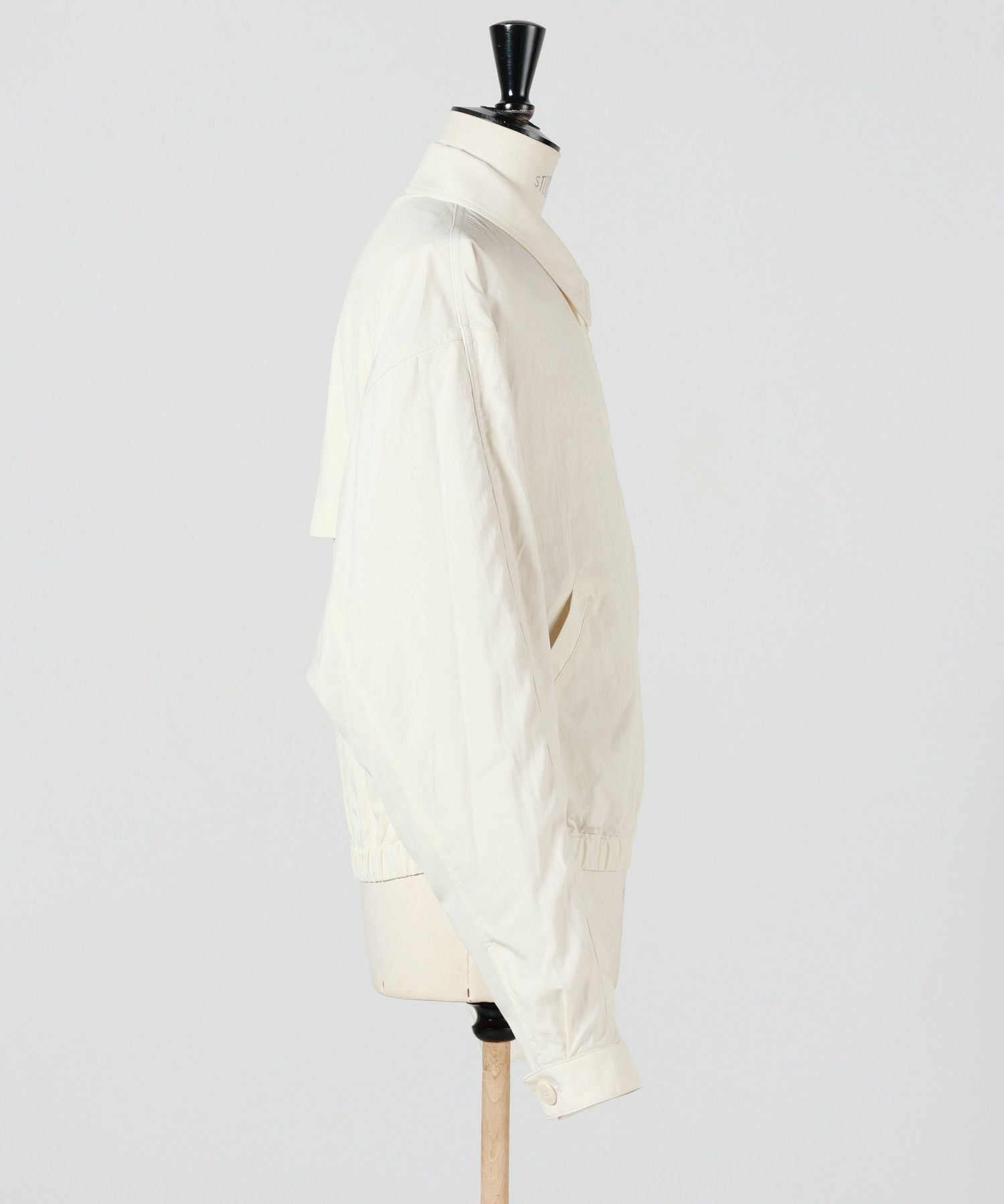 LEMAIRE(ルメール)】 ZIPPED BLOUSON｜PARIGOT ONLINE（パリゴオンライン）