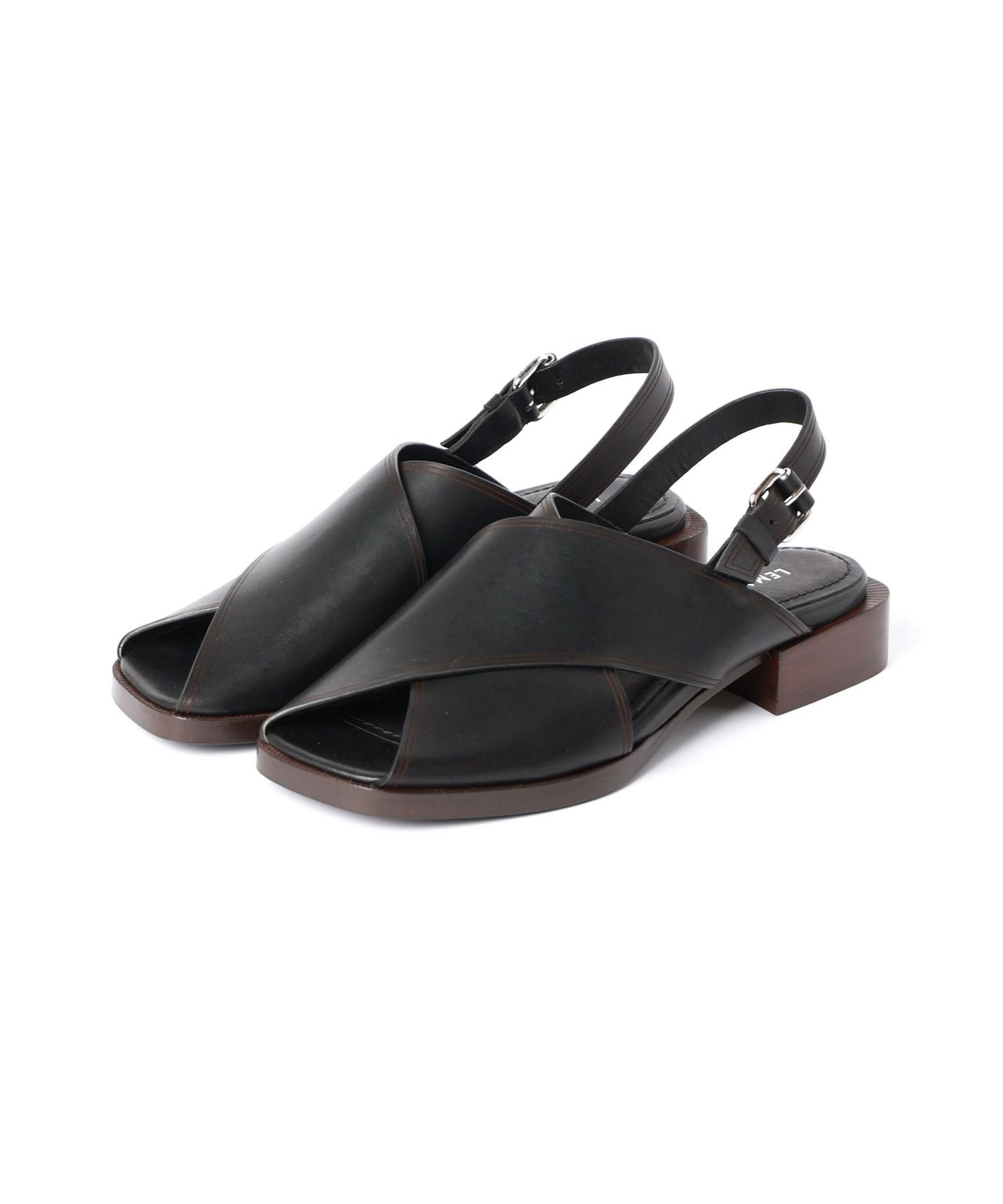 LEMAIRE(ルメール)】 CROSS FLAT SANDALS｜PARIGOT ONLINE（パリゴ