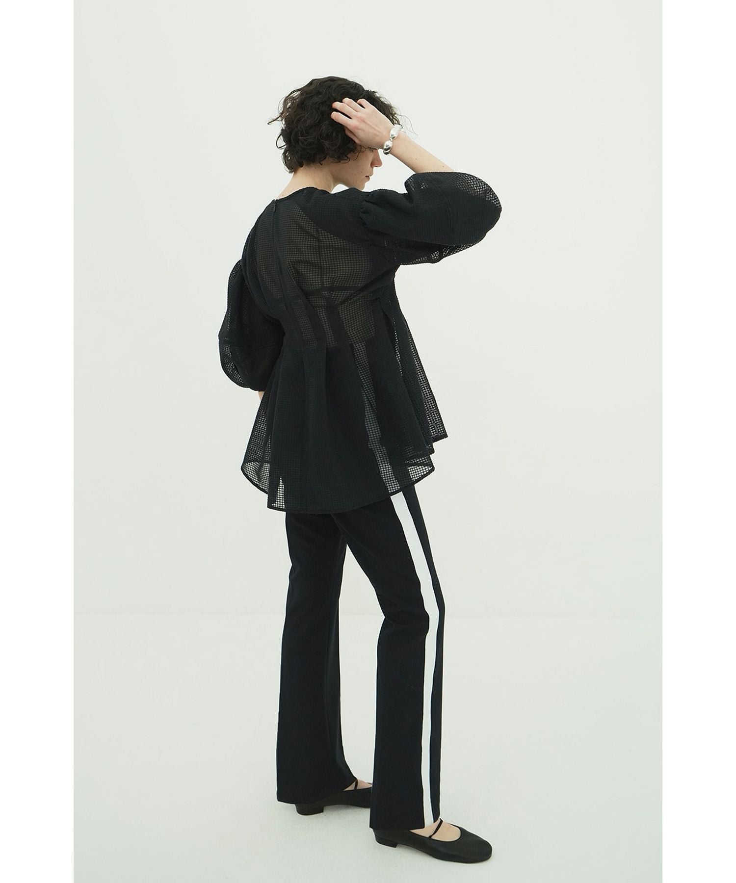 CLANE(クラネ)】 SHEER PLAID VOLUME SLEEVE TOPS｜PARIGOT ONLINE