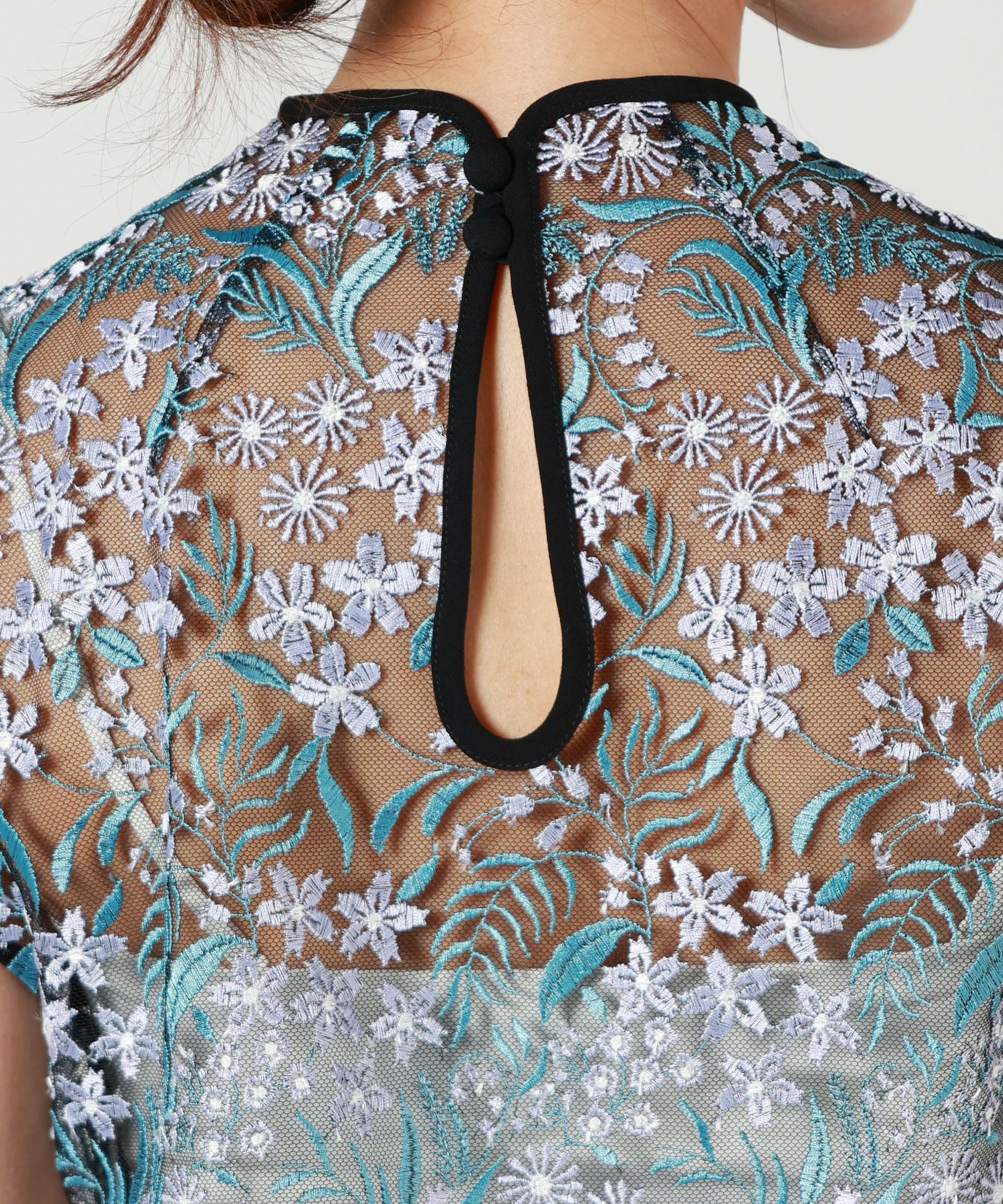 Mame Kurogouchi(マメ クロゴウチ)】 Floral Lace French Sleeve Top