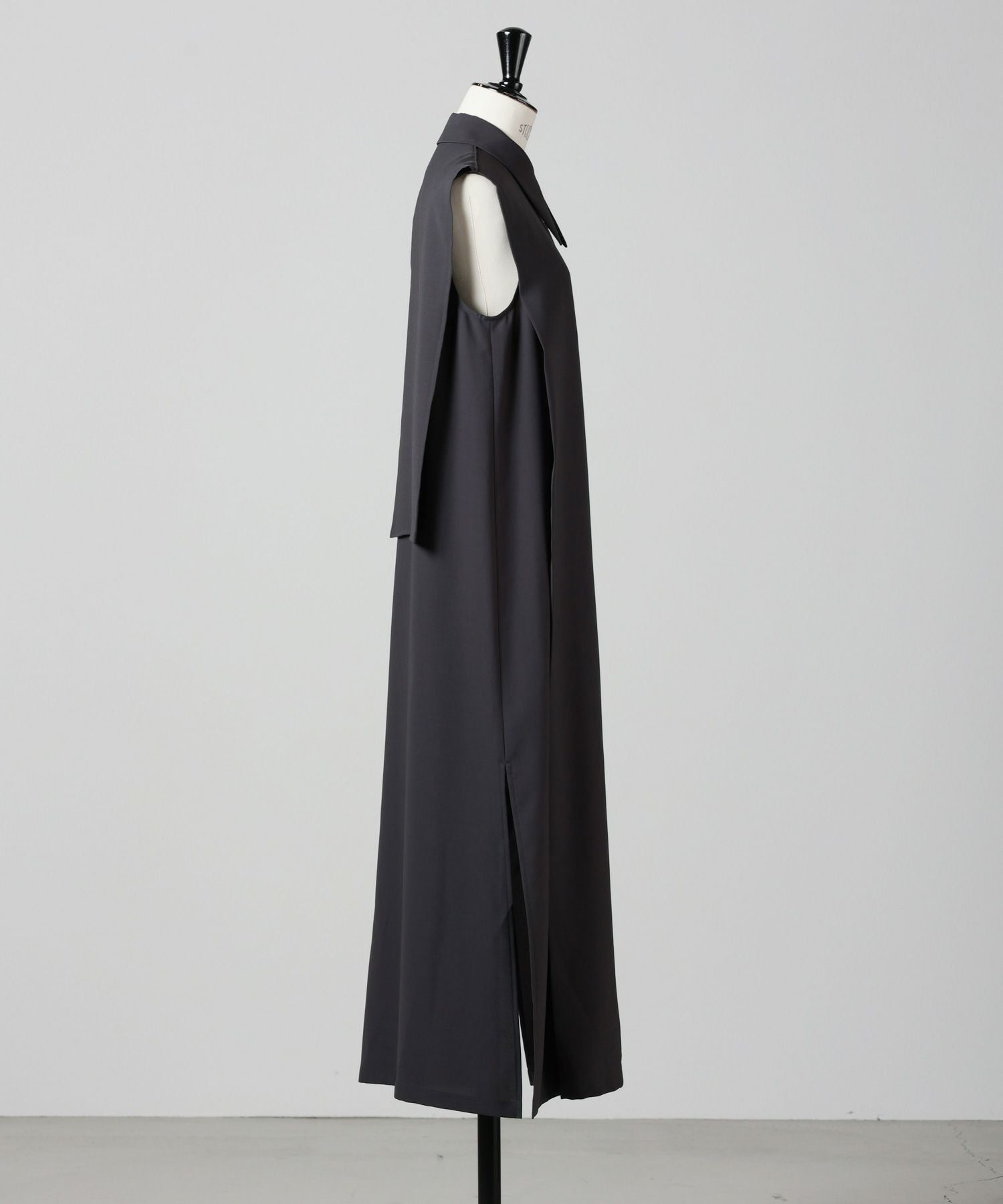 ENFOLD(エンフォルド)】 NO-SLEEVES LONG SHIRT｜PARIGOT ONLINE