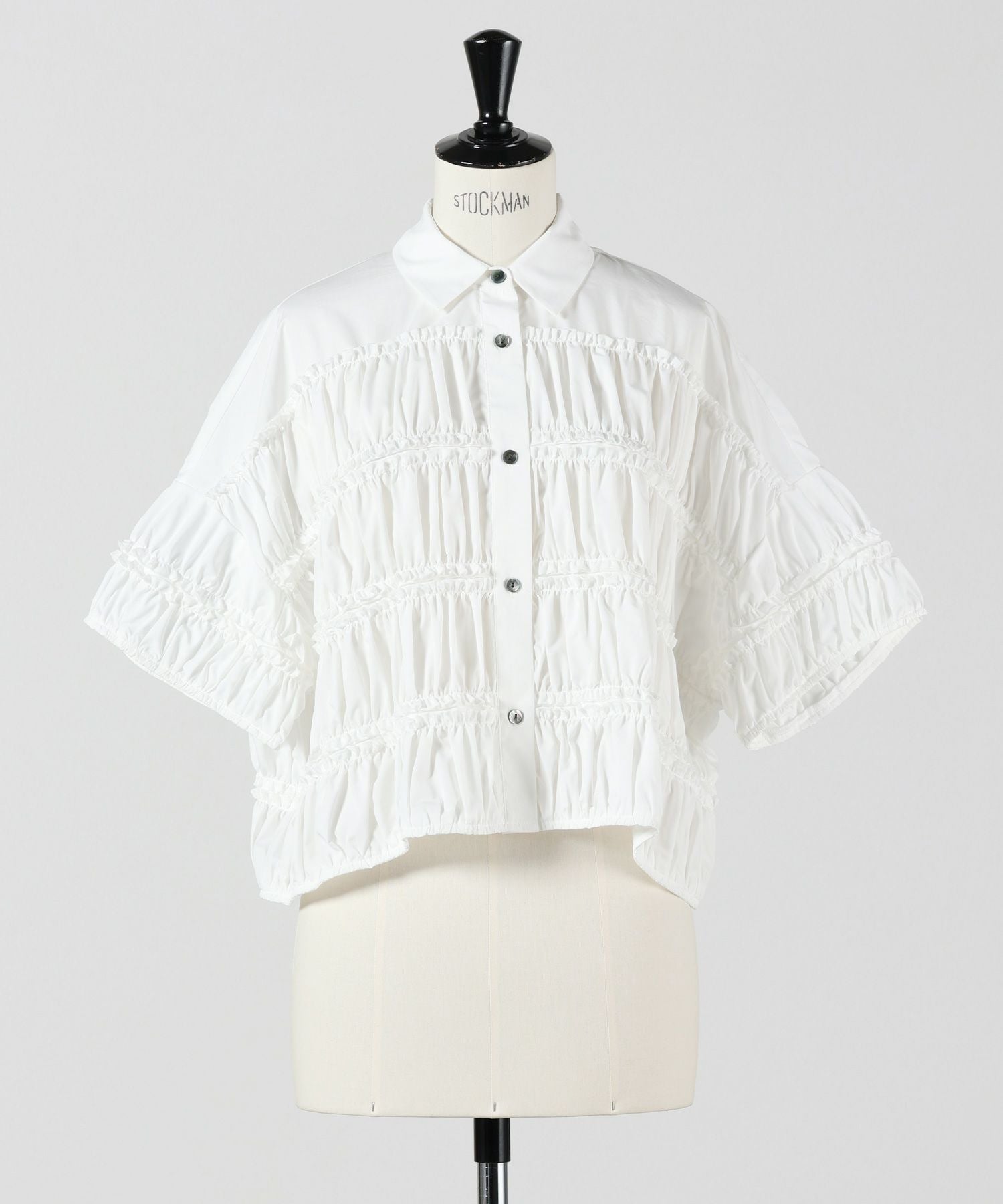 新品　ENFOLD エンフォルド　TIERED GATHER SHIRT 白 ENFOLD(エンフォルド)】 TIERED GATHER SHIRT｜PARIGOT ONLINE（パリゴ