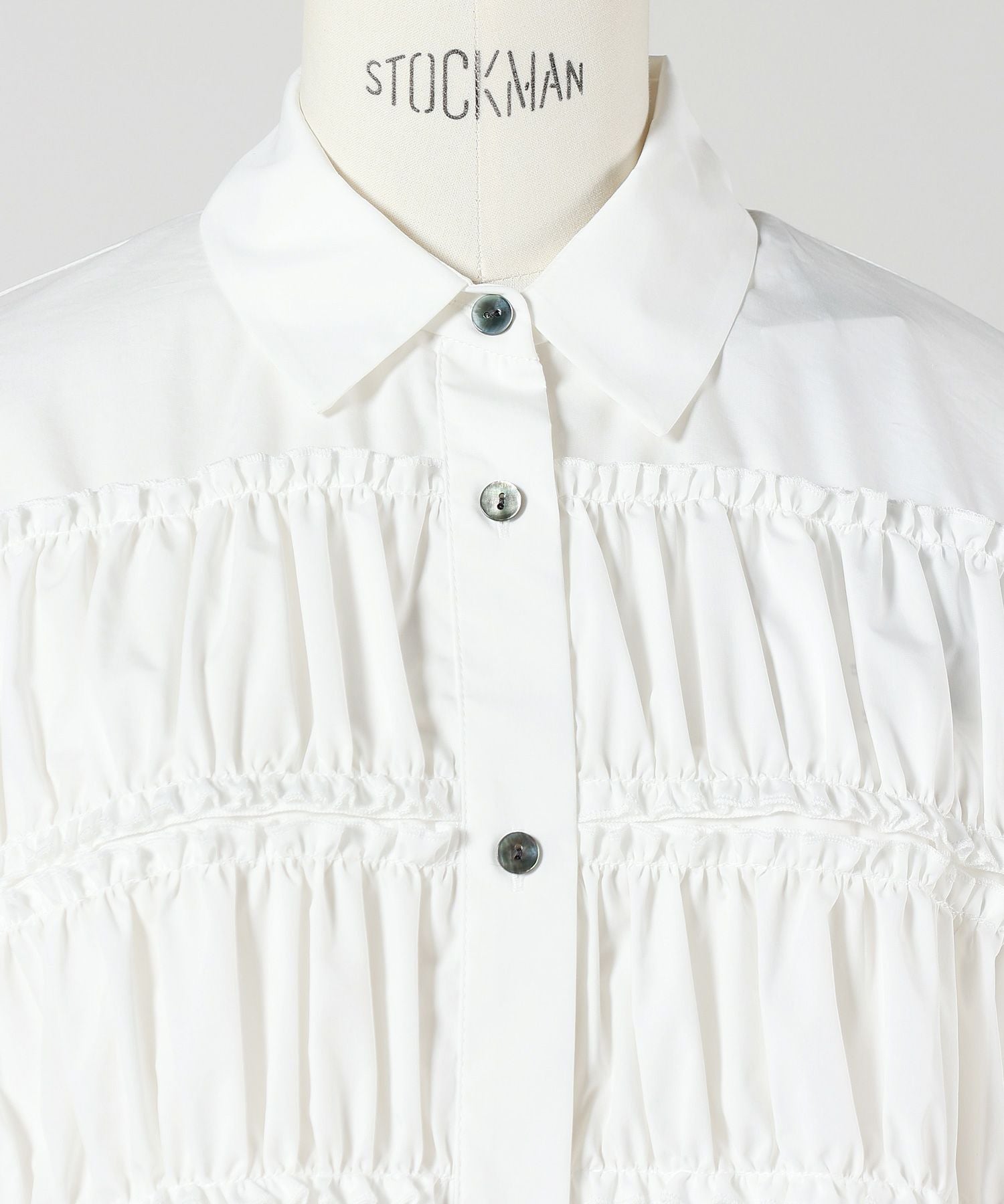 ENFOLD TIERED GATHER SHIRTシャーリングブラウス ENFOLD(エンフォルド