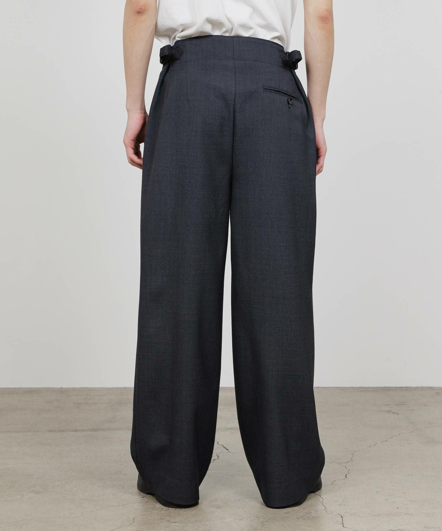 marka(マーカ)】 TWO TUCK MILITARY TROUSERS｜PARIGOT ONLINE（パリゴ