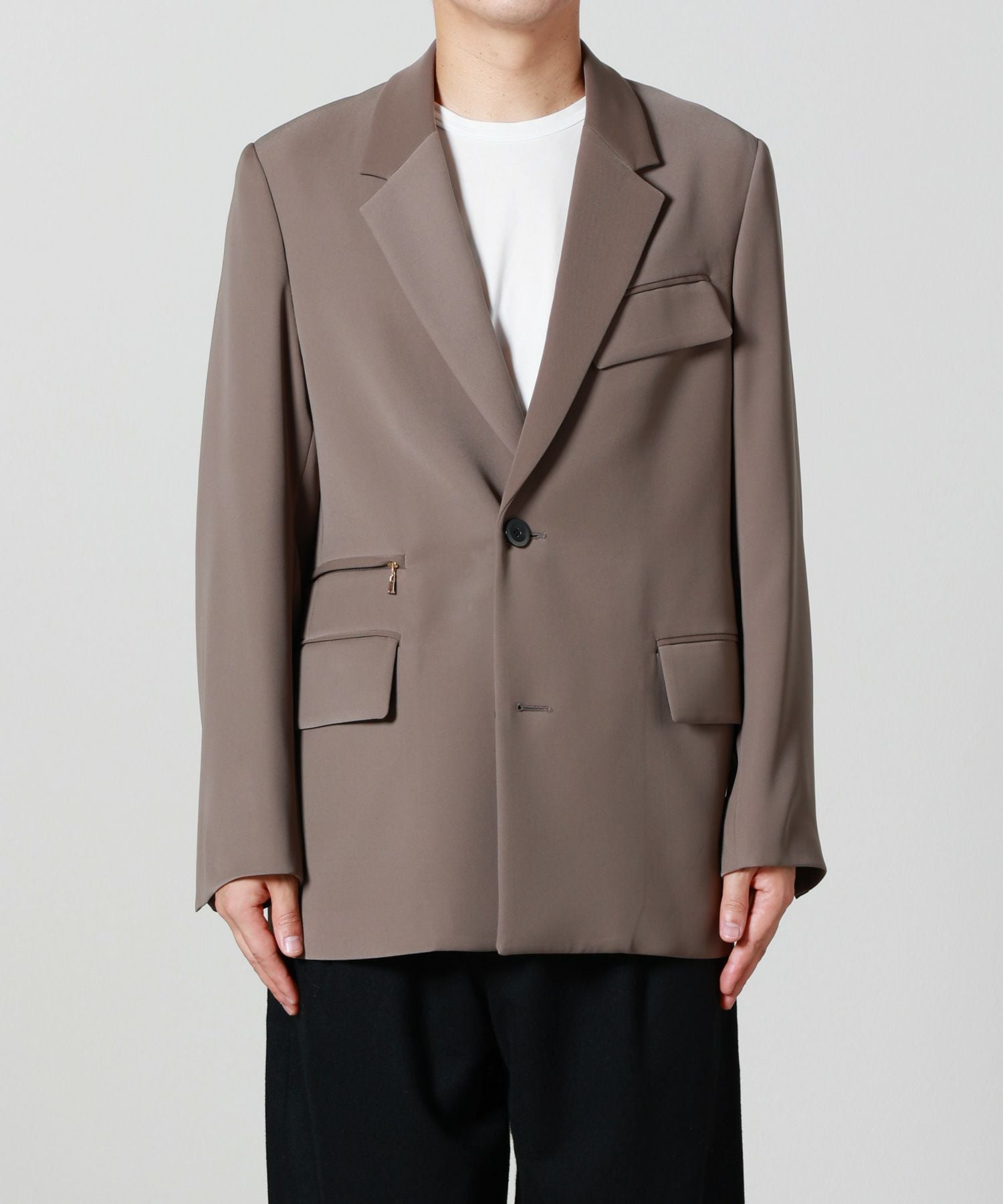 CULLNI(クルニ)】 Double Cloth Twill Zip Pcket Tailored Jacket
