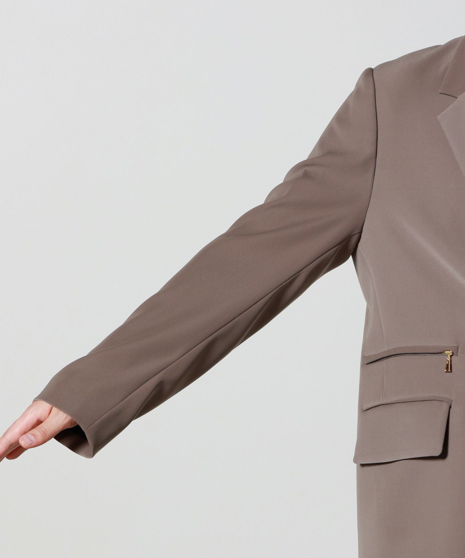 CULLNI(クルニ)】 Double Cloth Twill Zip Pcket Tailored Jacket