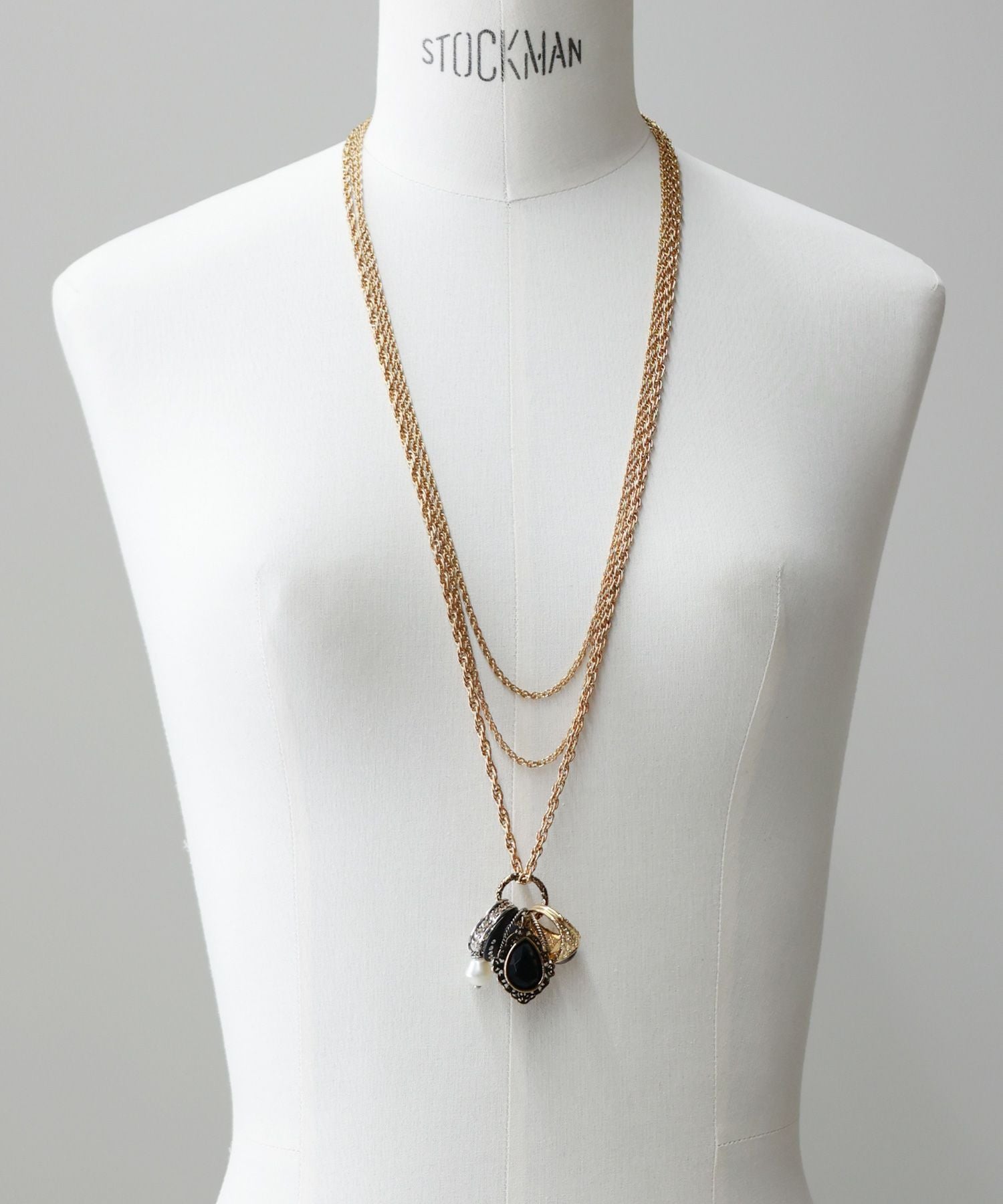 Chloe(クロエ)】 ANTIQUE PEARLS ネックレス｜PARIGOT ONLINE（パリゴ
