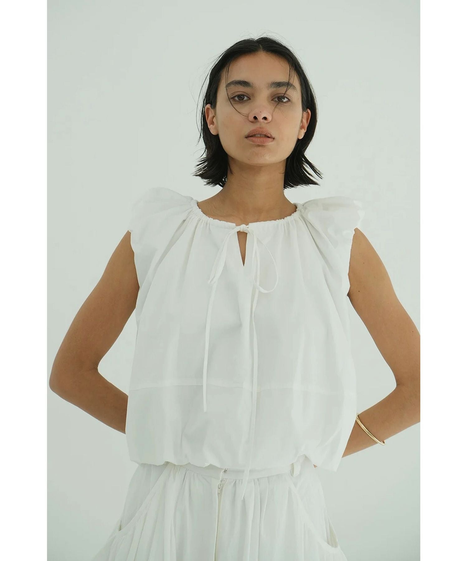 CLANE(クラネ)】 W FACE SLEEVELESS RIBBON TOPS｜PARIGOT ONLINE