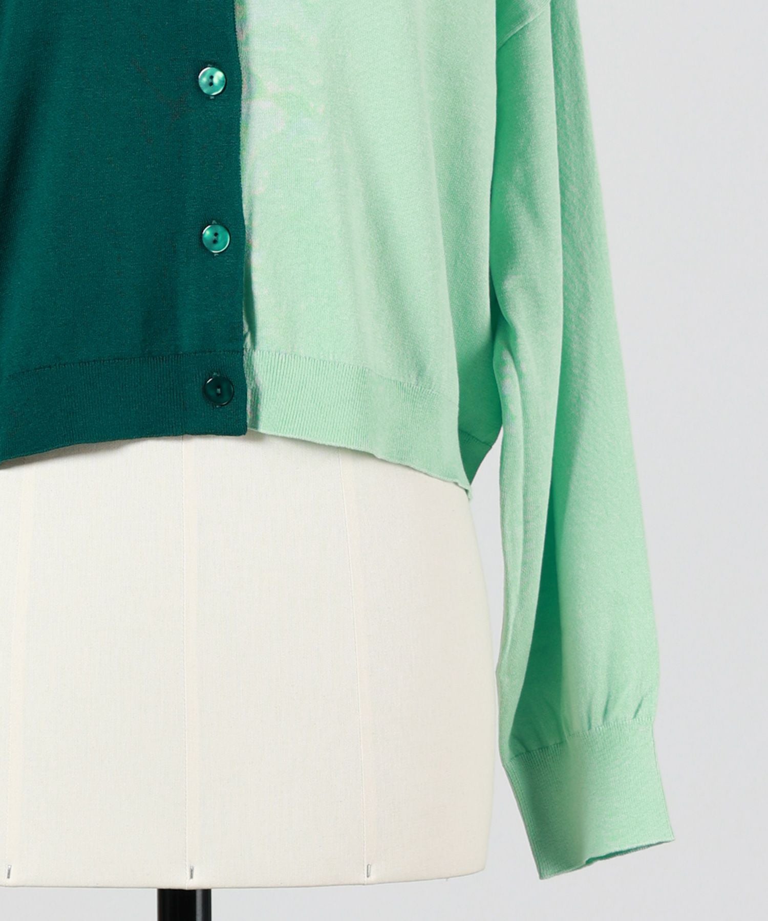 ENFOLD エンフォルド　シルク コットン カーディガン グリーン クロップド ENFOLD(エンフォルド)｜FAKE-LAYERED CARDIGAN/カーディガン/ダーク