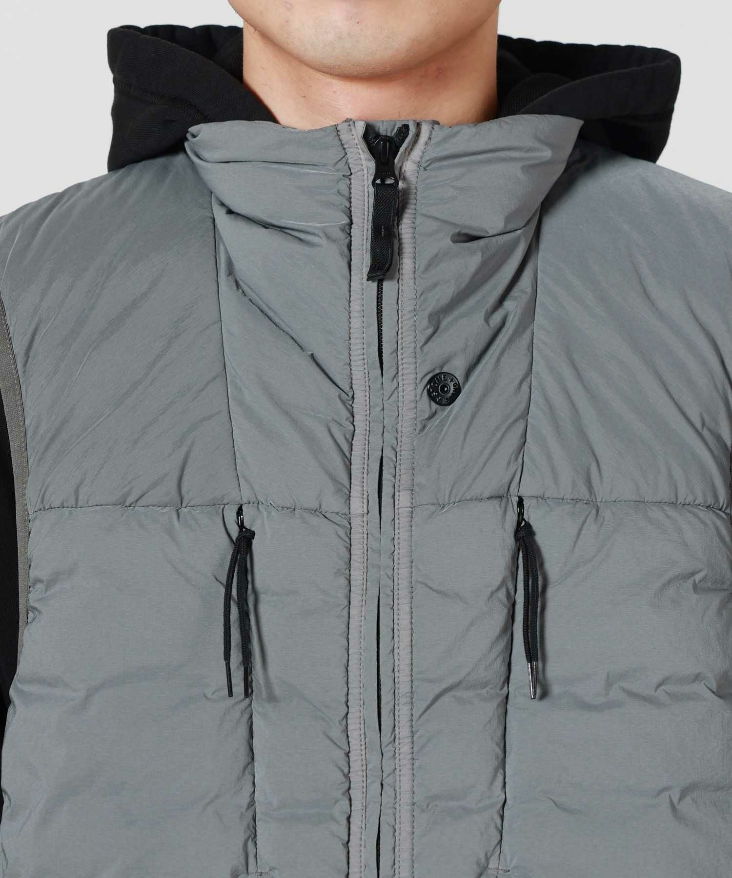 95ss/ストーンアイランド/ストライプ/プルオーバー/ロゴ/2XL/グレー STONE ISLAND (ストーンアイランド) メンズ パーカー 長袖 袖ロゴ