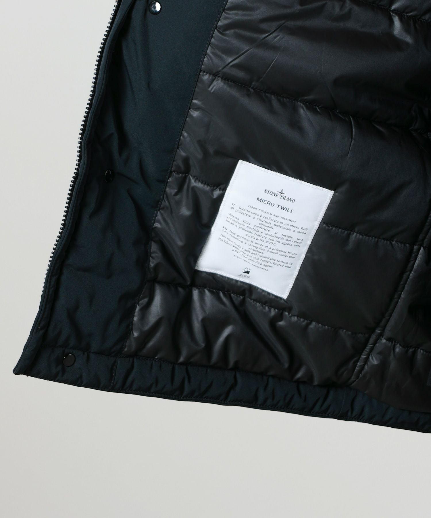 STONE ISLAND(ストーンアイランド)】 ソフトシェルジャケット｜PARIGOT