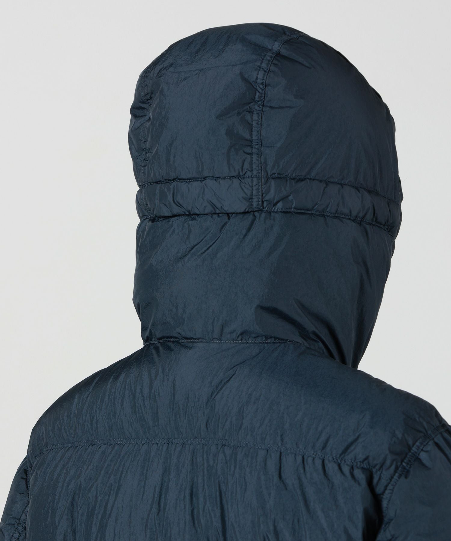 STONE ISLAND(ストーンアイランド)】 RECYCLED NYLON ジャケット