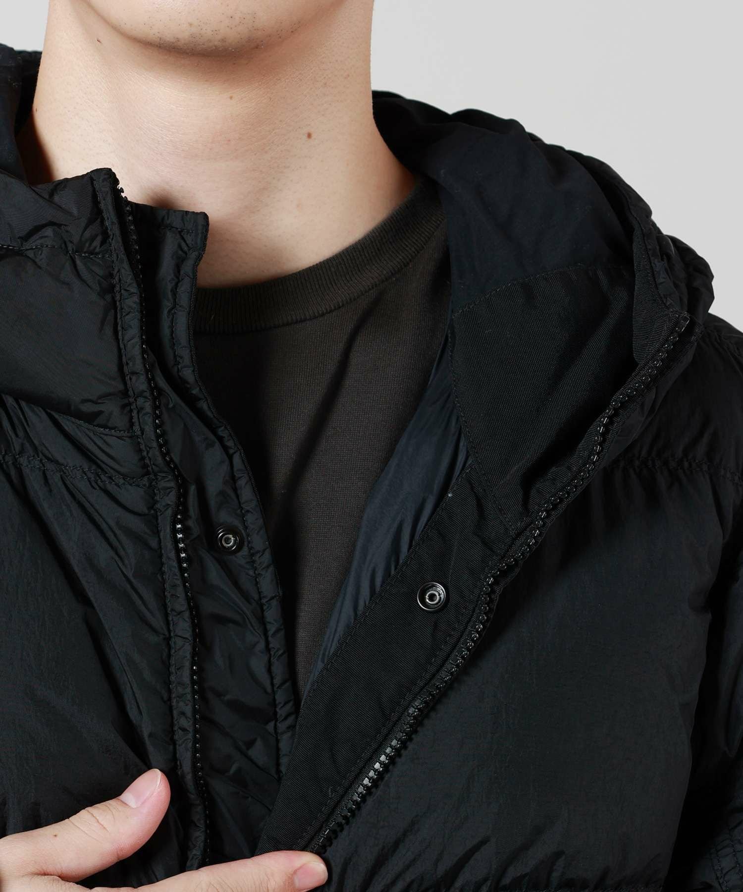 STONE ISLAND(ストーンアイランド)】 RECYCLED NYLON ジャケット