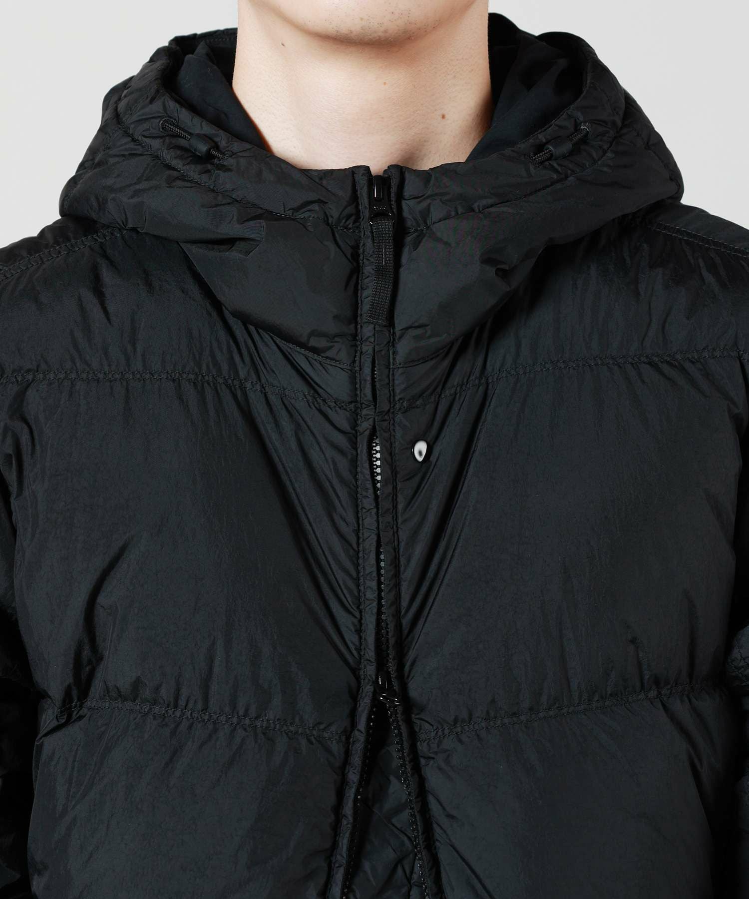 STONE ISLAND(ストーンアイランド)】 RECYCLED NYLON ジャケット