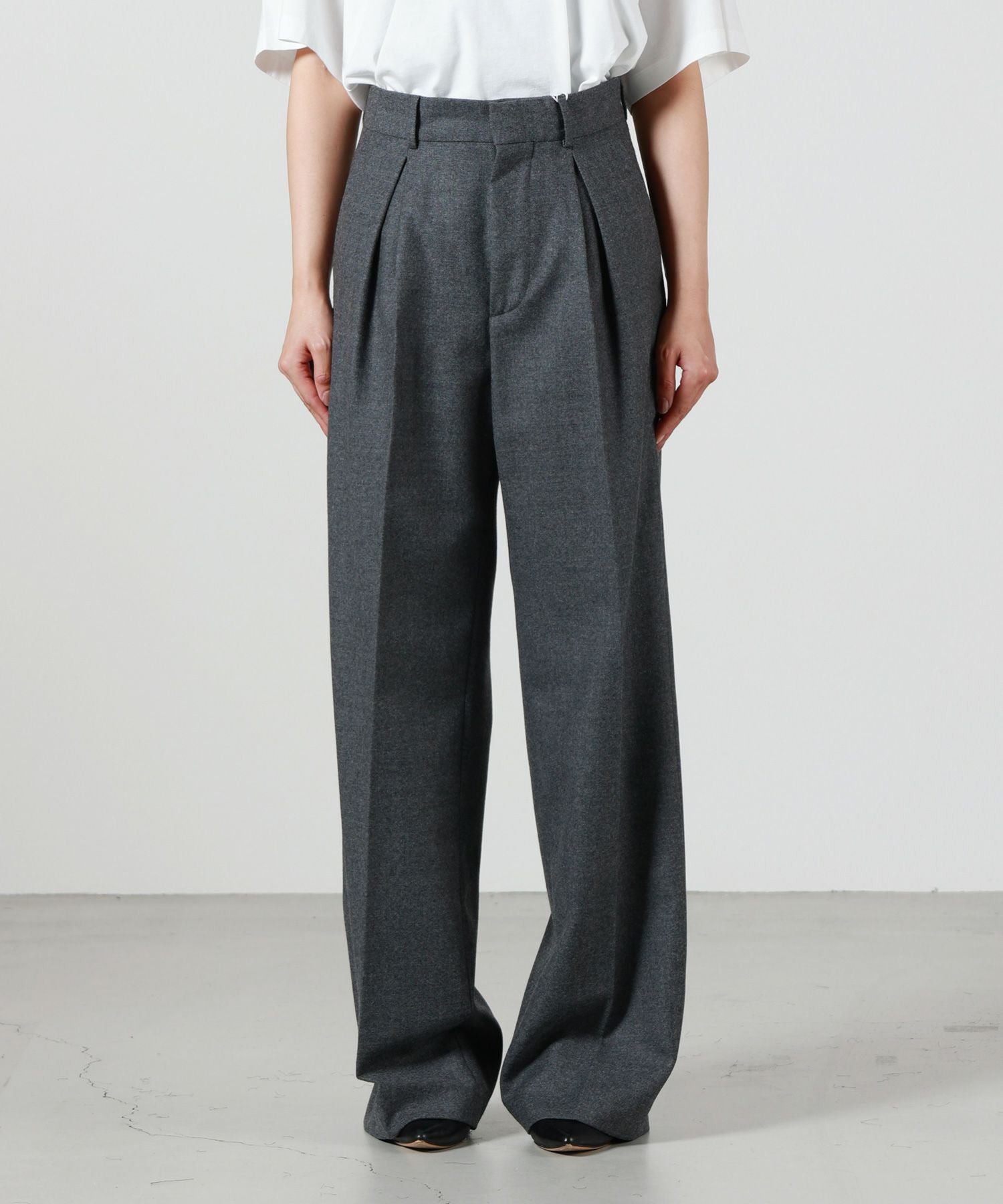 MM6 Maison Margiela(エムエムシックス メゾン マルジェラ)】 プリーツ