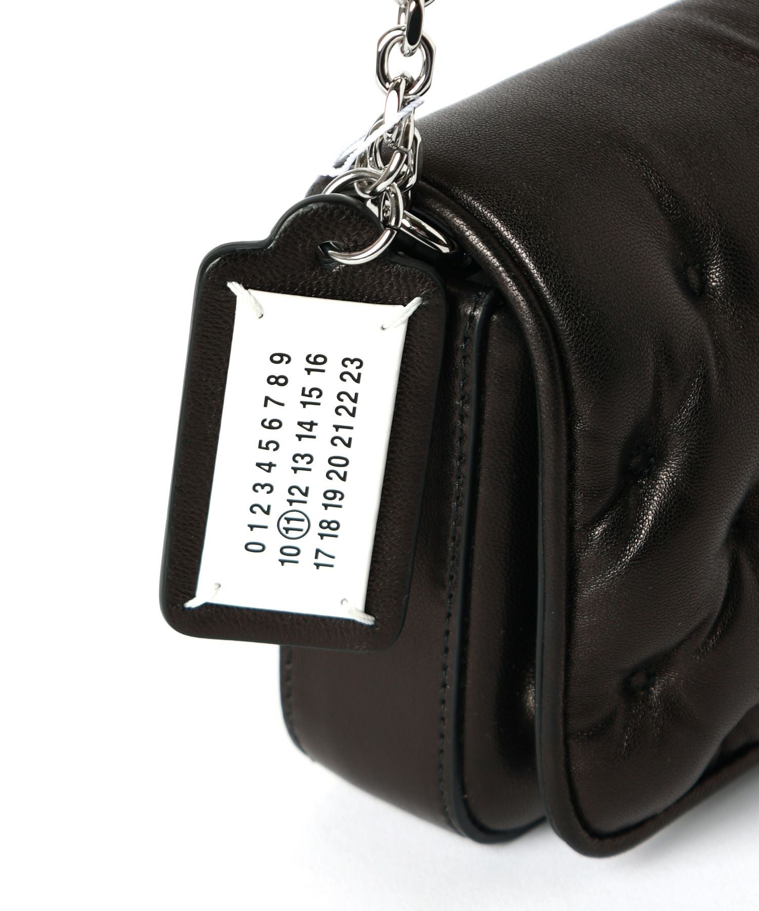Maison Margiela(メゾンマルジェラ)】GLAM SLAM EMBROIDERY MINI