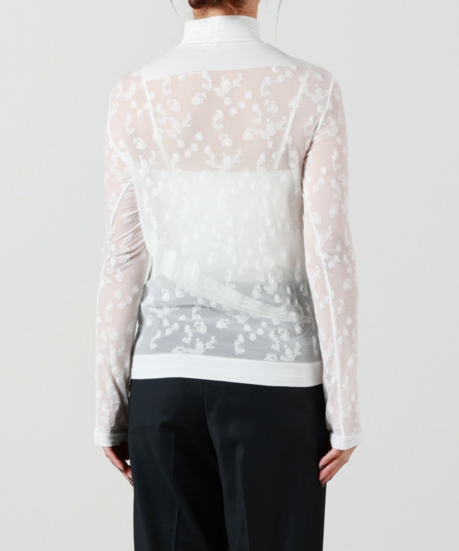 Mame Kurogouchi(マメ クロゴウチ)】 Knitted High Neck Top｜PARIGOT