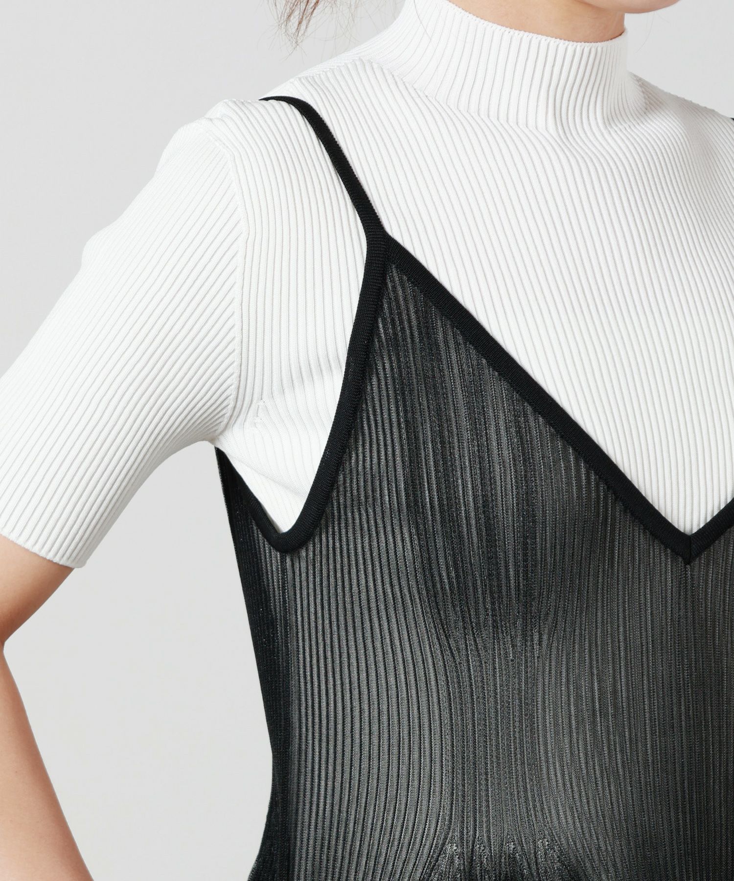 CFCL(シーエフシーエル)】 HYPHA LUCENT GLITTER CAMISOLE DRESS