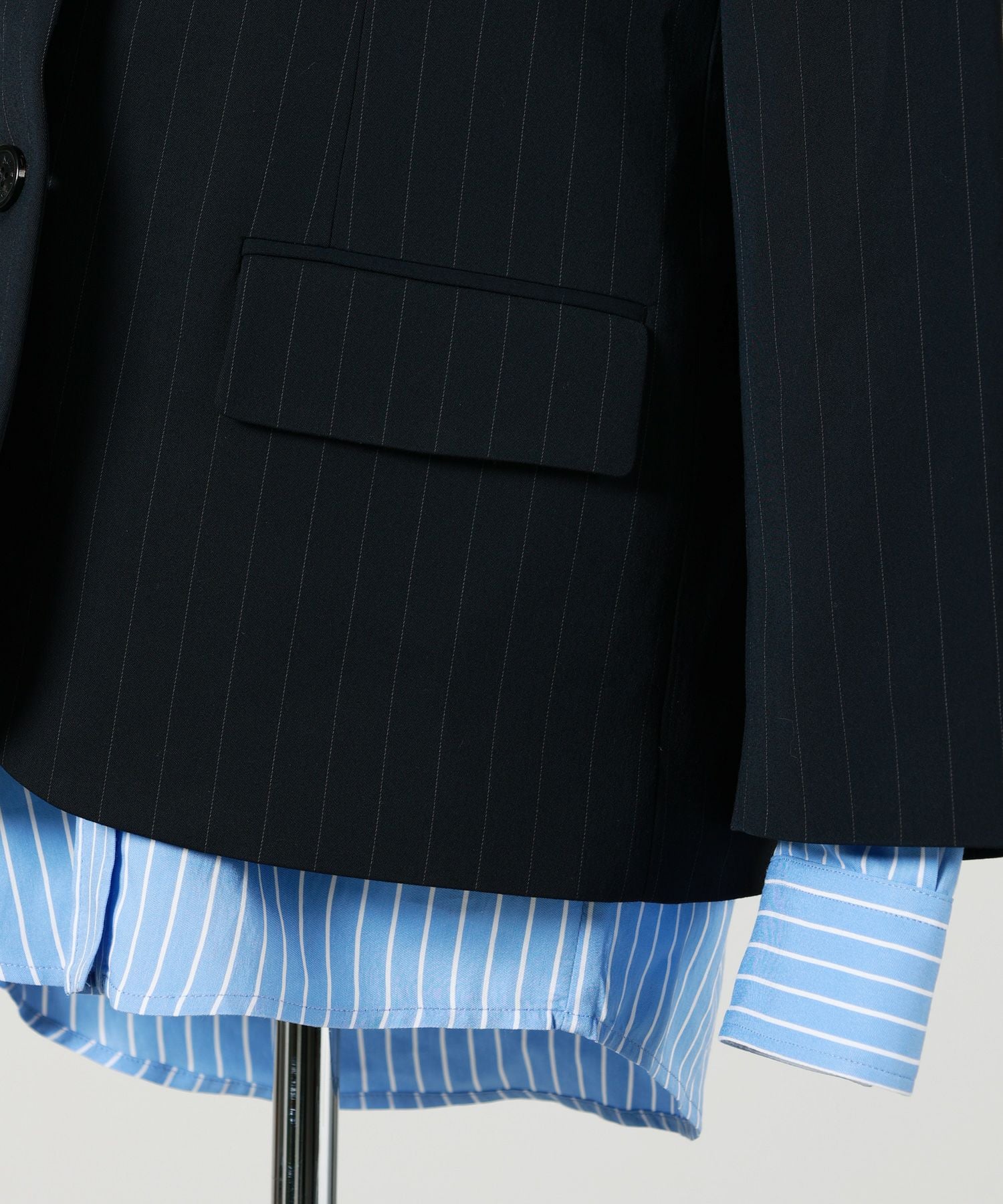 Acne Studios(アクネストゥディオズ)】 レイヤードスーツジャケット