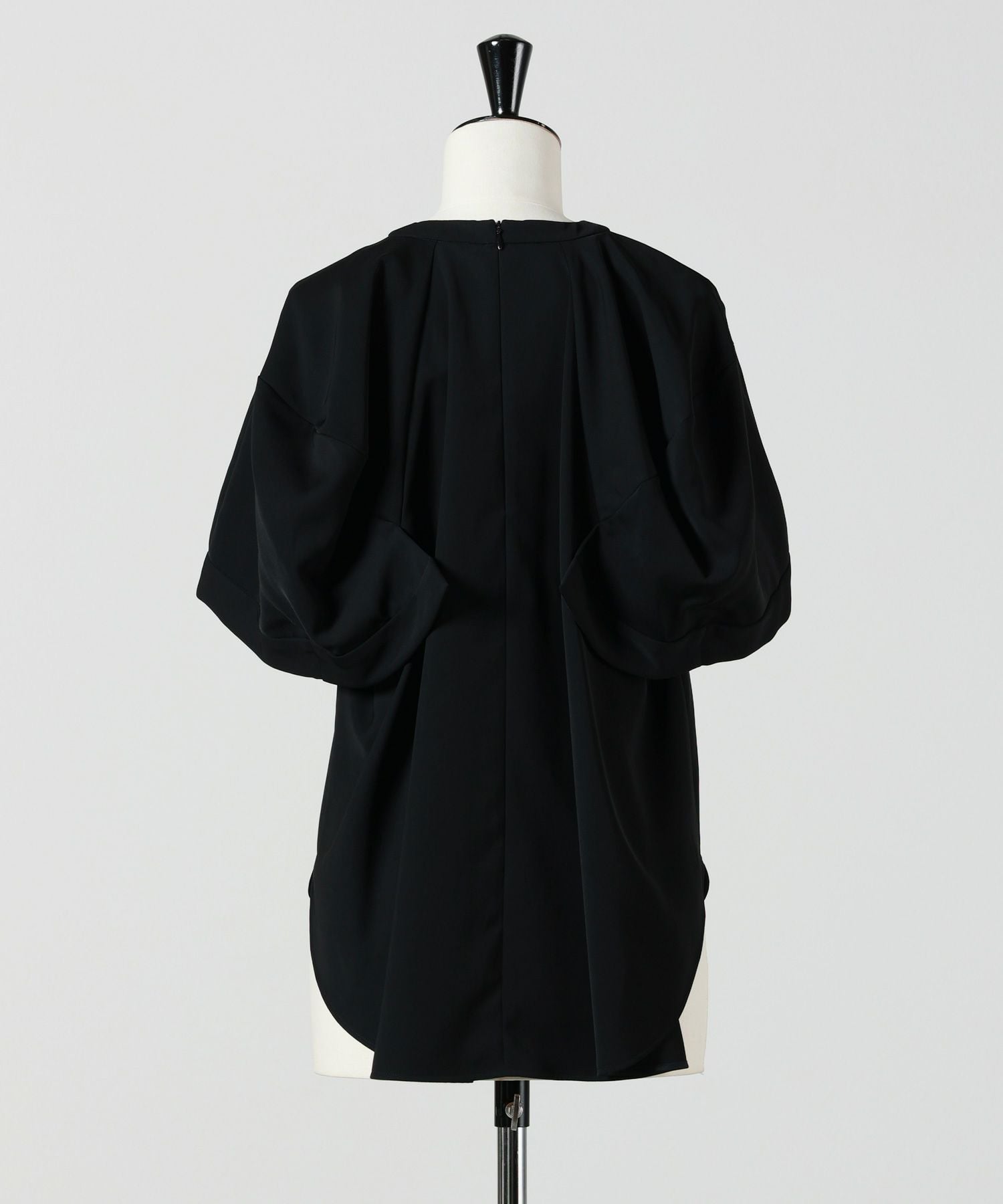 ENFOLD(エンフォルド)】 WING-SLEEVES PULLOVER｜PARIGOT ONLINE