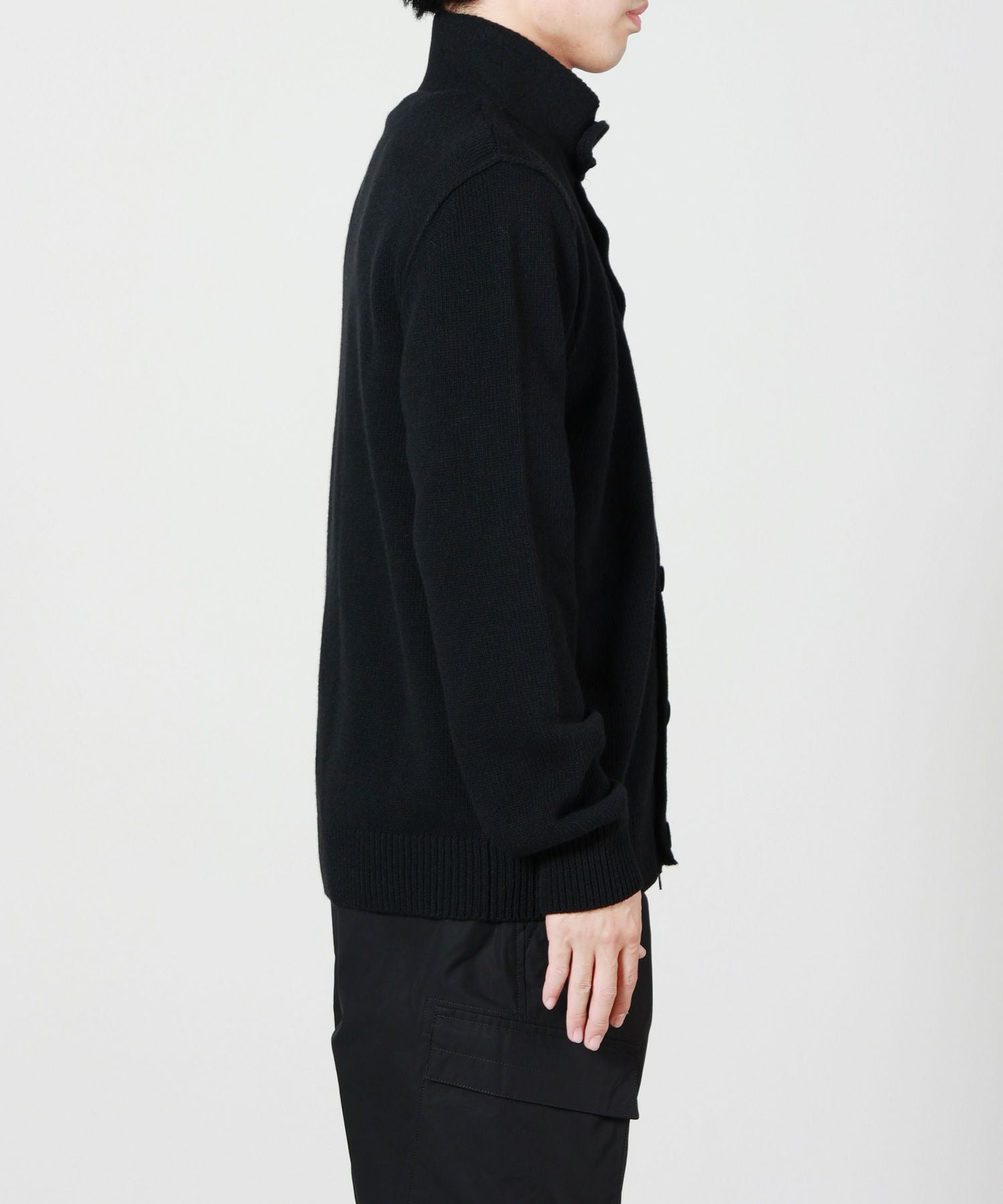 STONE ISLAND(ストーンアイランド)】 ボタン付きジャンパー フェルト