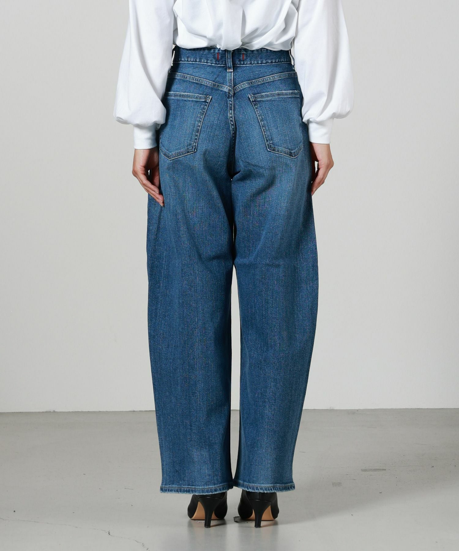 a*c様 JAPAN DENIM(ジャパンデニム)REDCARD_CURVY P JAPAN DENIM(ジャパンデニム)】 REDCARD_CURVY PANTS｜PARIGOT ONLINE