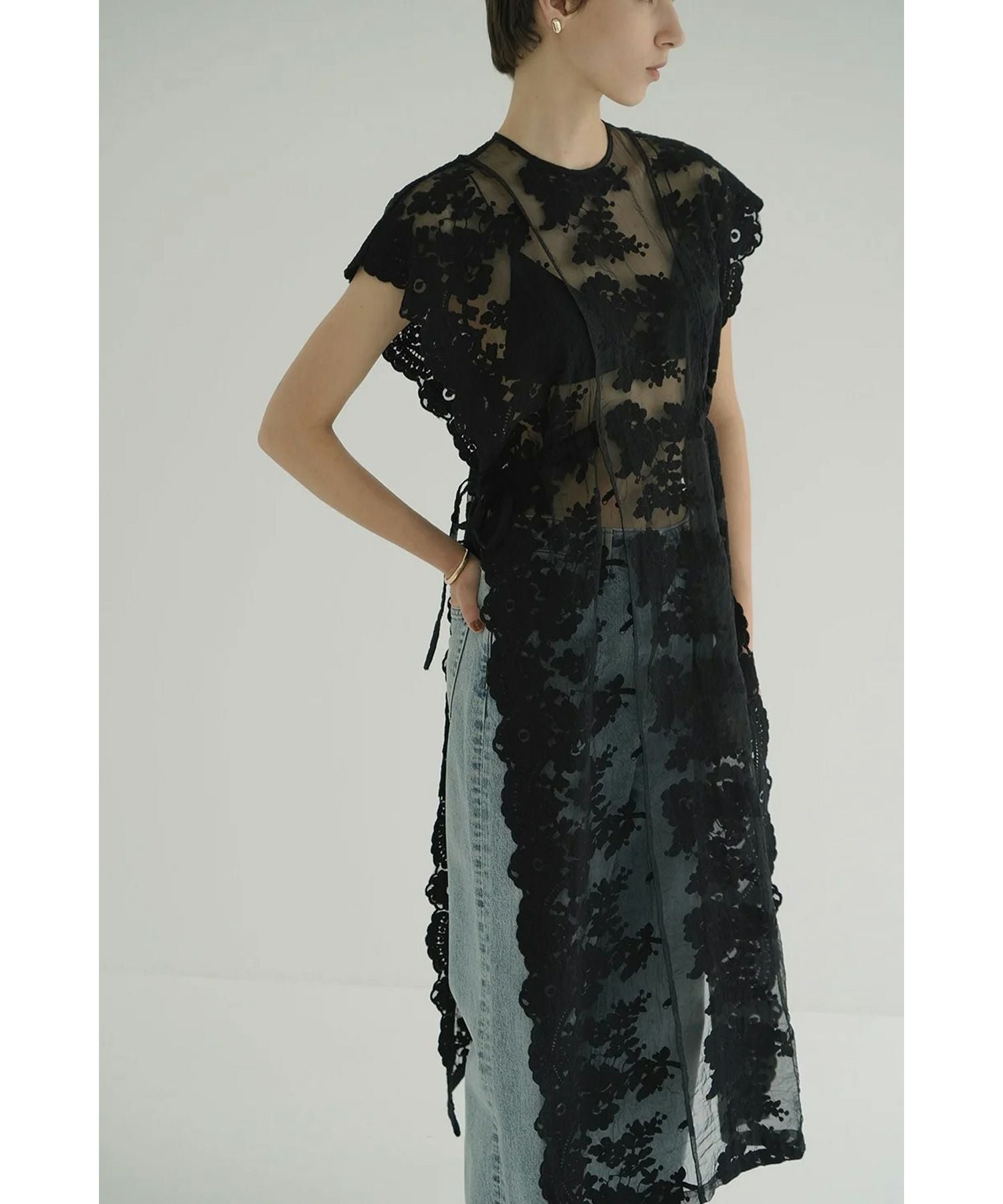 CLANE(クラネ)】 FLOWER SHEER LACE LONG TOPS｜PARIGOT ONLINE