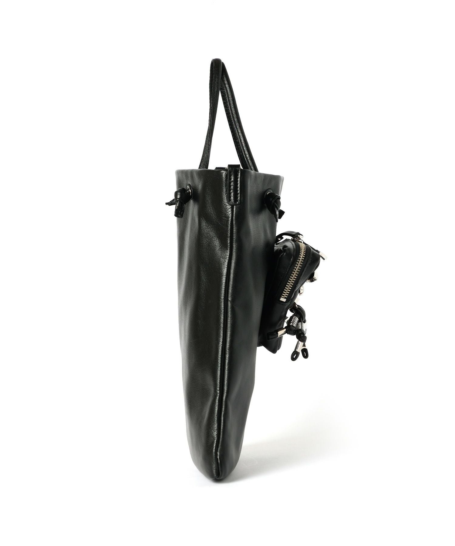 TOGA TOO(トーガトゥー)】 TRIANGLE POUCH BAG｜PARIGOT ONLINE