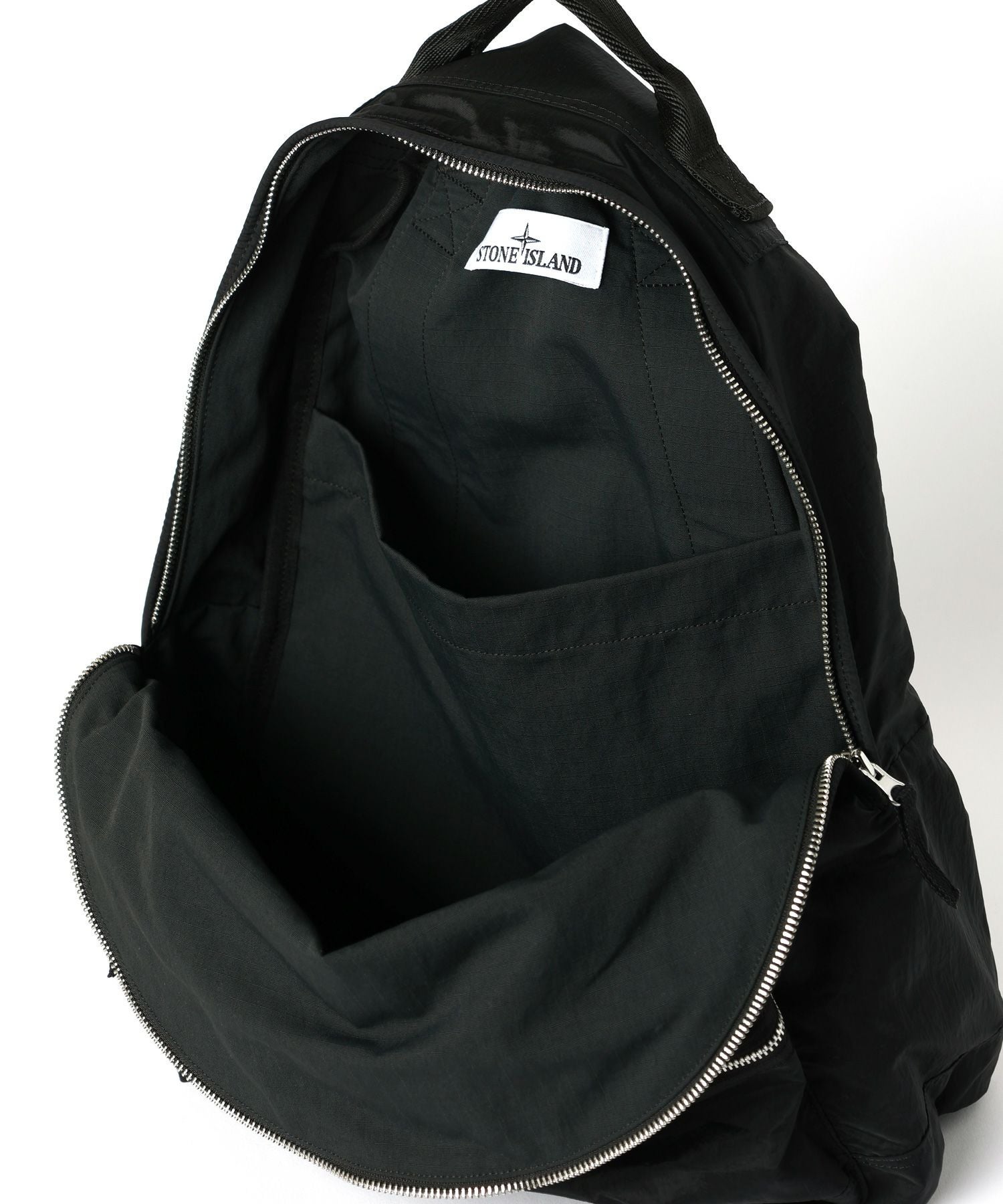 STONE ISLAND(ストーンアイランド)】 バックパック フロントポケット