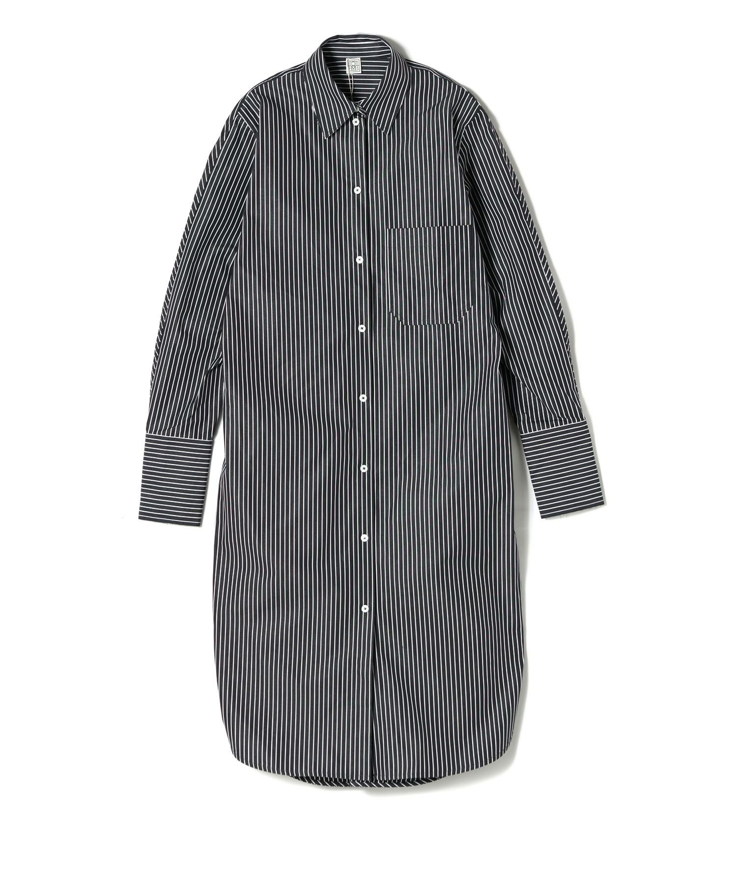 TOTEME(トーテム)】 Striped kimono-sleeve shirtdress｜PARIGOT