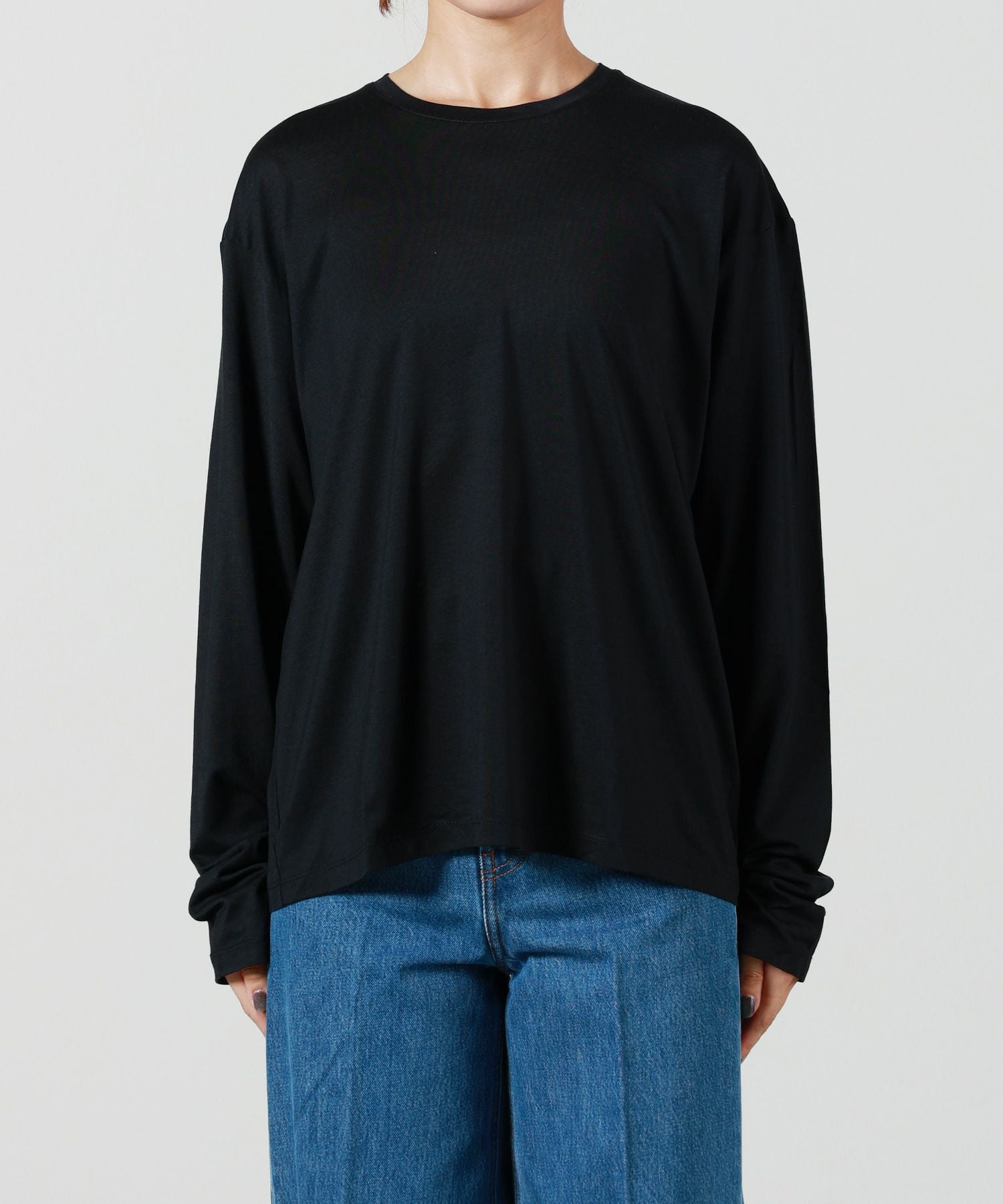 TOTEME(トーテム)】 Classic long-sleeve tee｜PARIGOT ONLINE（パリゴ