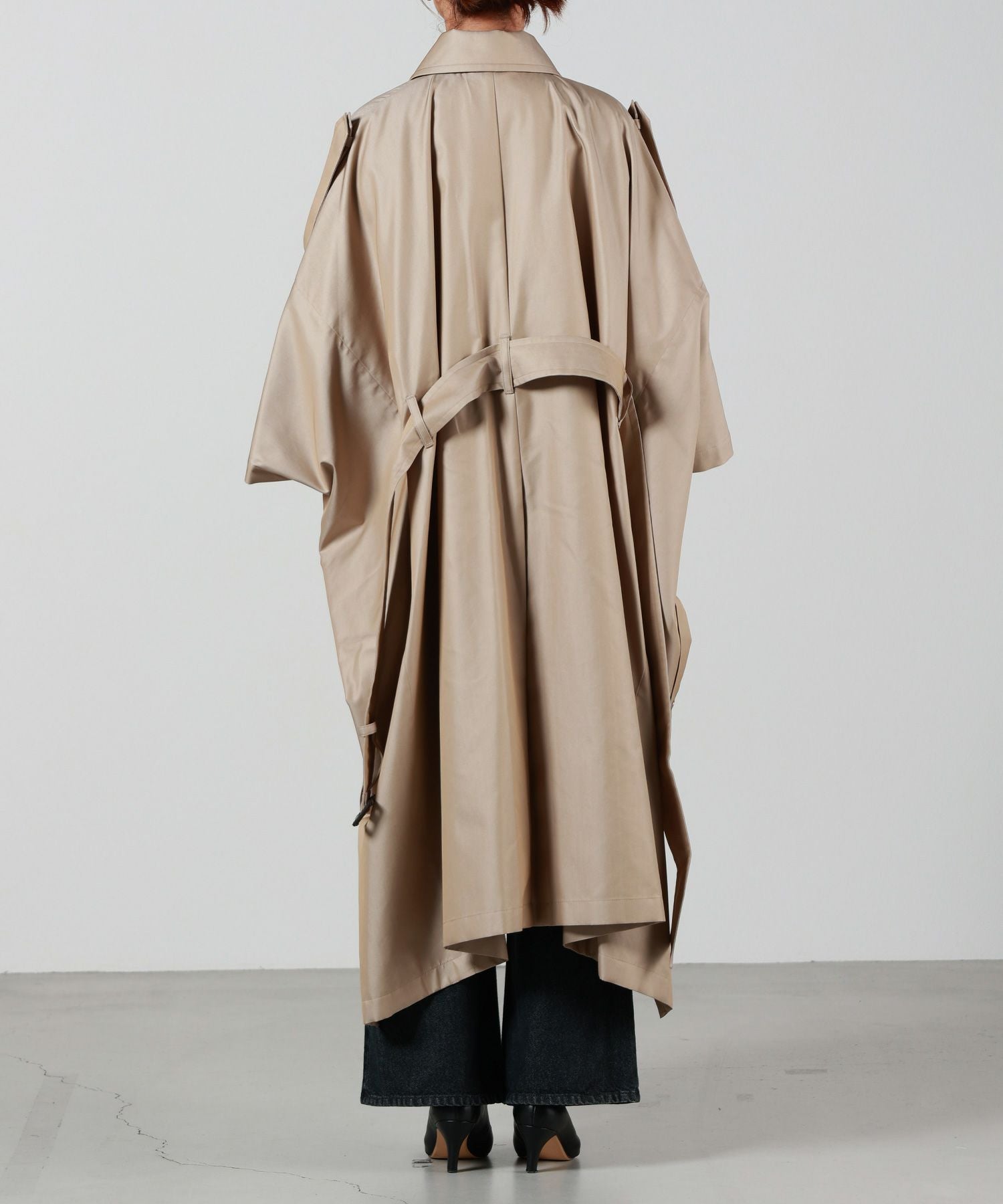 TOGA PULLA(トーガプルラ)】 TWILL PONCHO｜PARIGOT ONLINE（パリゴ
