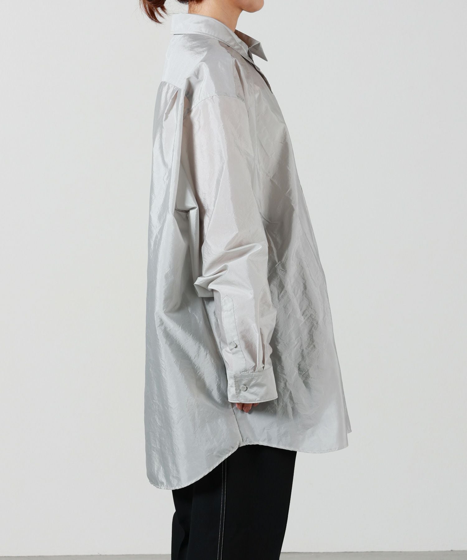 Maison Margiela(メゾンマルジェラ)】 オーバーサイズ長袖シャツ