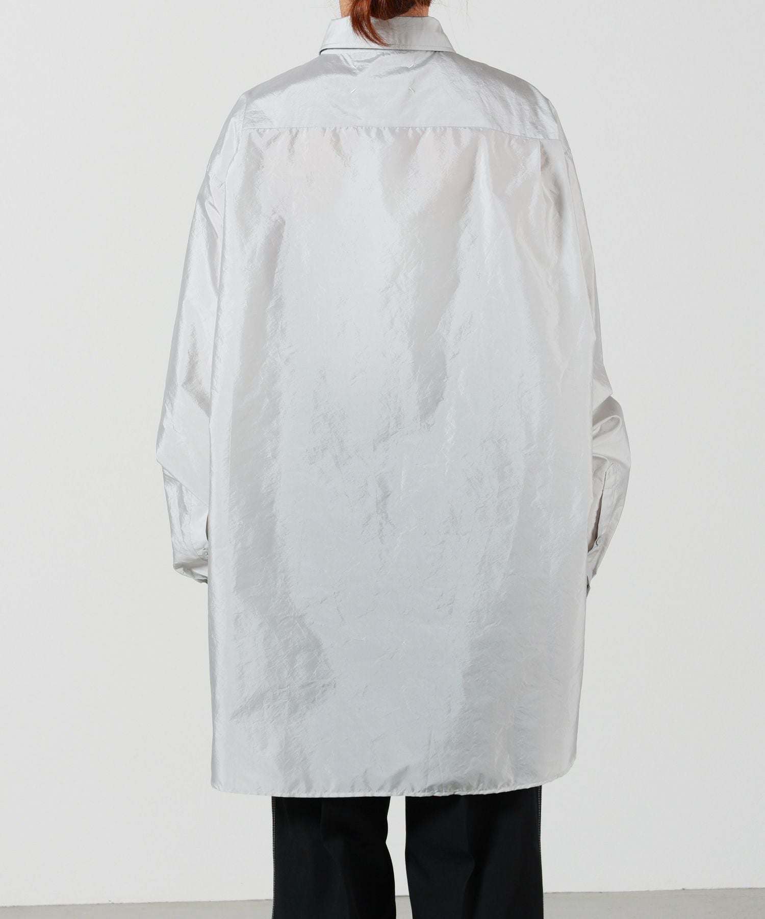 Maison Margiela(メゾンマルジェラ)】 オーバーサイズ長袖シャツ