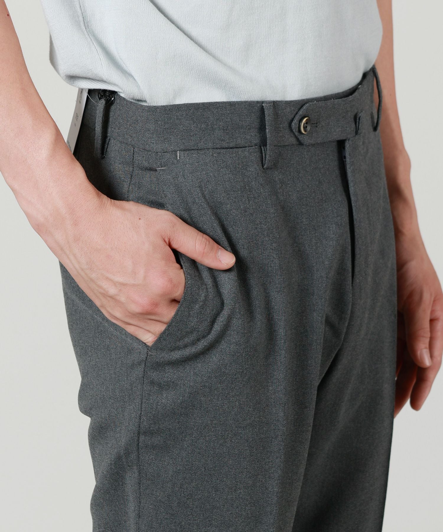 PT TORINO(ピーティトリノ)】 SLIM FIT WASHABLE LIGHT TECHNO WOOL