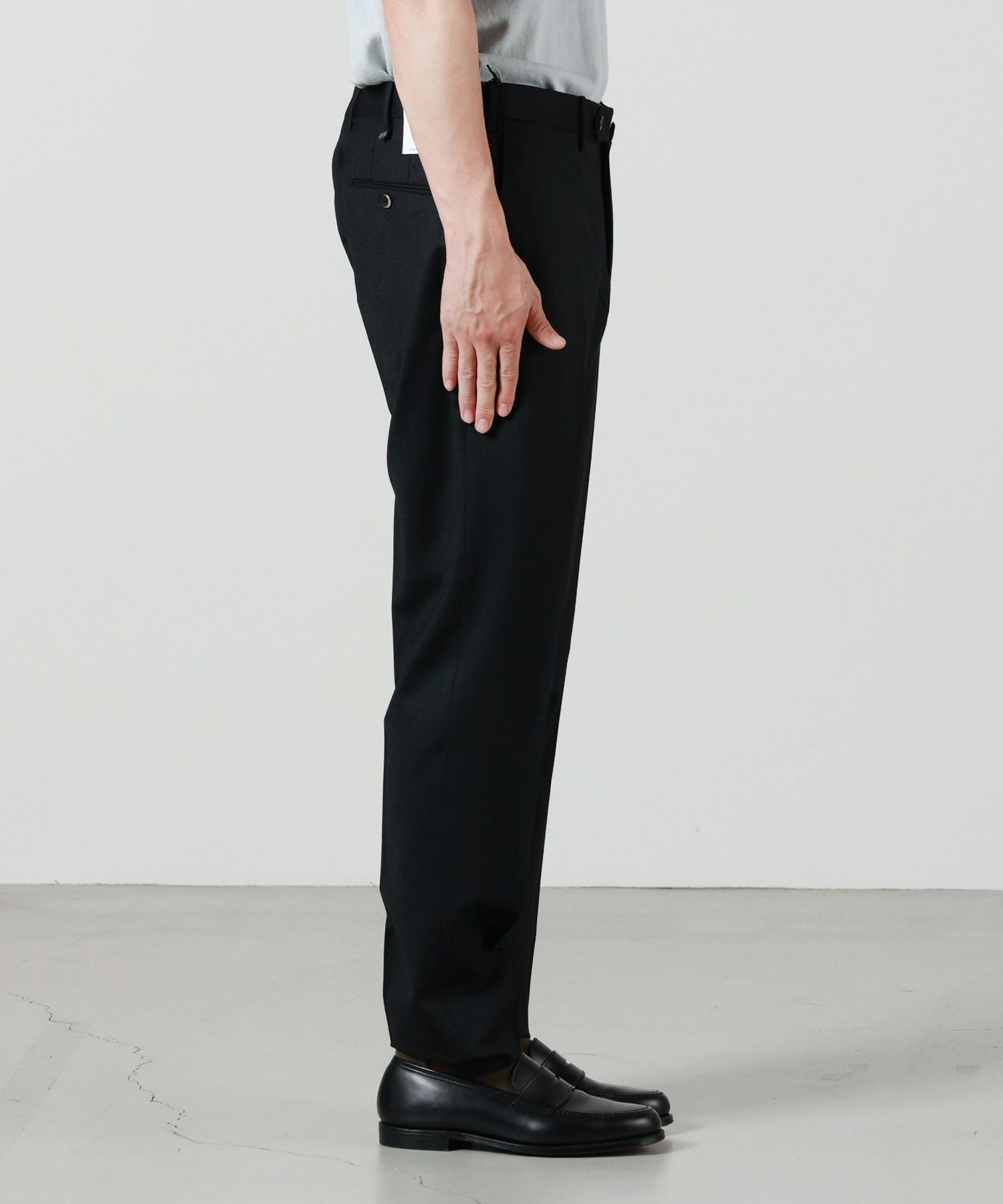 PT TORINO(ピーティトリノ)】 SLIM FIT WASHABLE LIGHT TECHNO WOOL