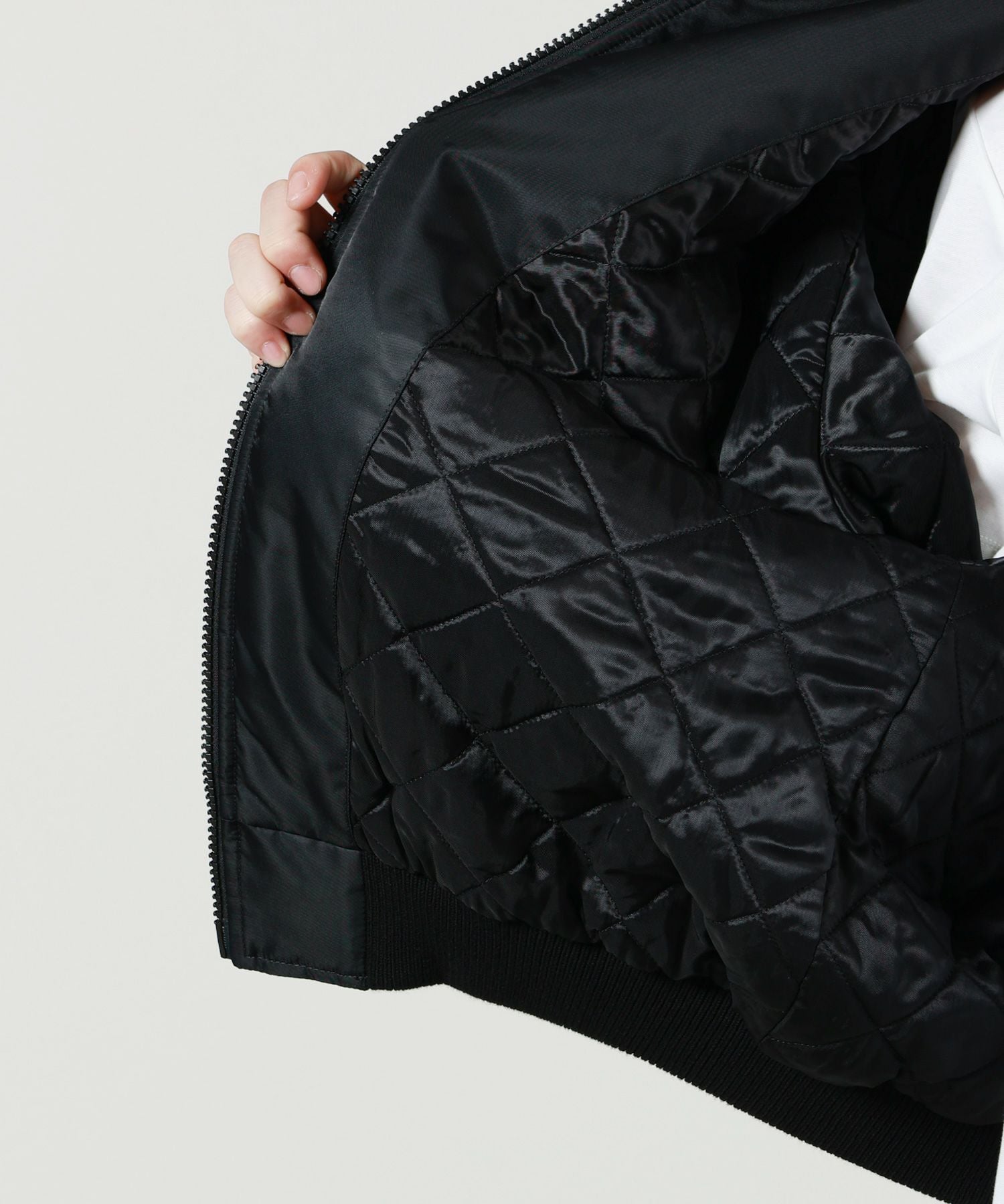 MM6 Maison Margiela(エムエムシックス メゾン マルジェラ)】 ボンバー