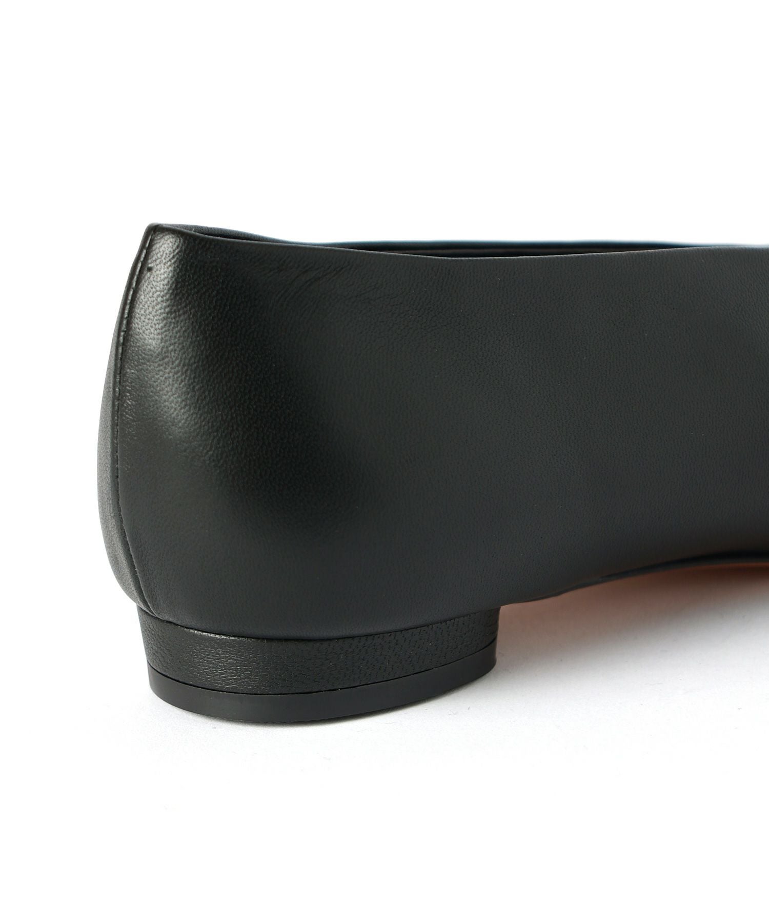 ヘンリエンヴァーゴ　EILEEN BLACK パンプス　HENRIENVARGO HENRI EN VARGO(ヘンリエンヴァーゴ)】 Eileen｜PARIGOT ONLINE
