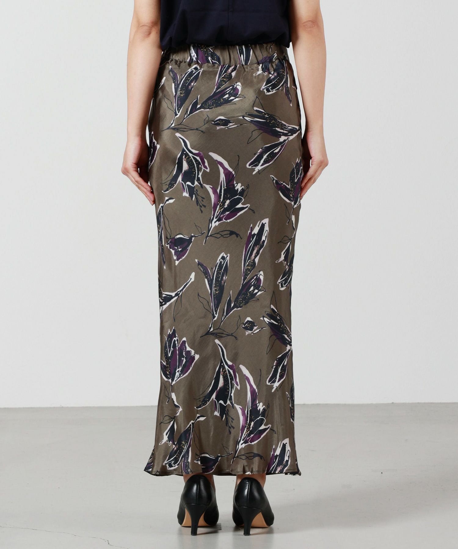 SACRA(サクラ)】 AUTUMN FLORA LONG SKIRT｜PARIGOT ONLINE（パリゴ